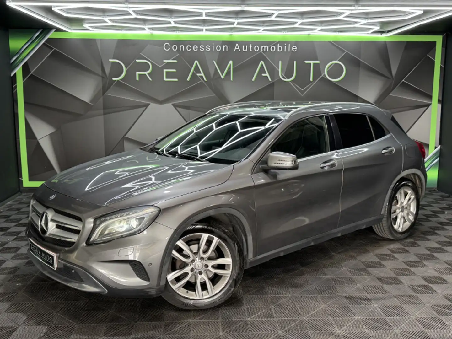 Mercedes-Benz GLA 220 220 CDI SENSATION 4MATIC 7G-DCT Gris - 1