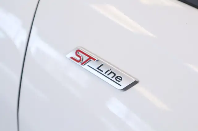 Ford Fiesta view 5
