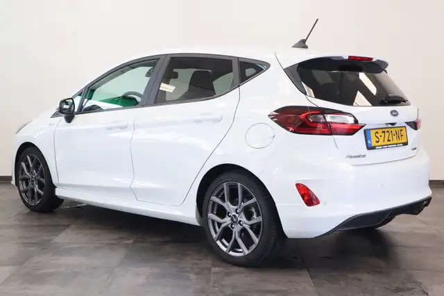 Ford Fiesta view 3