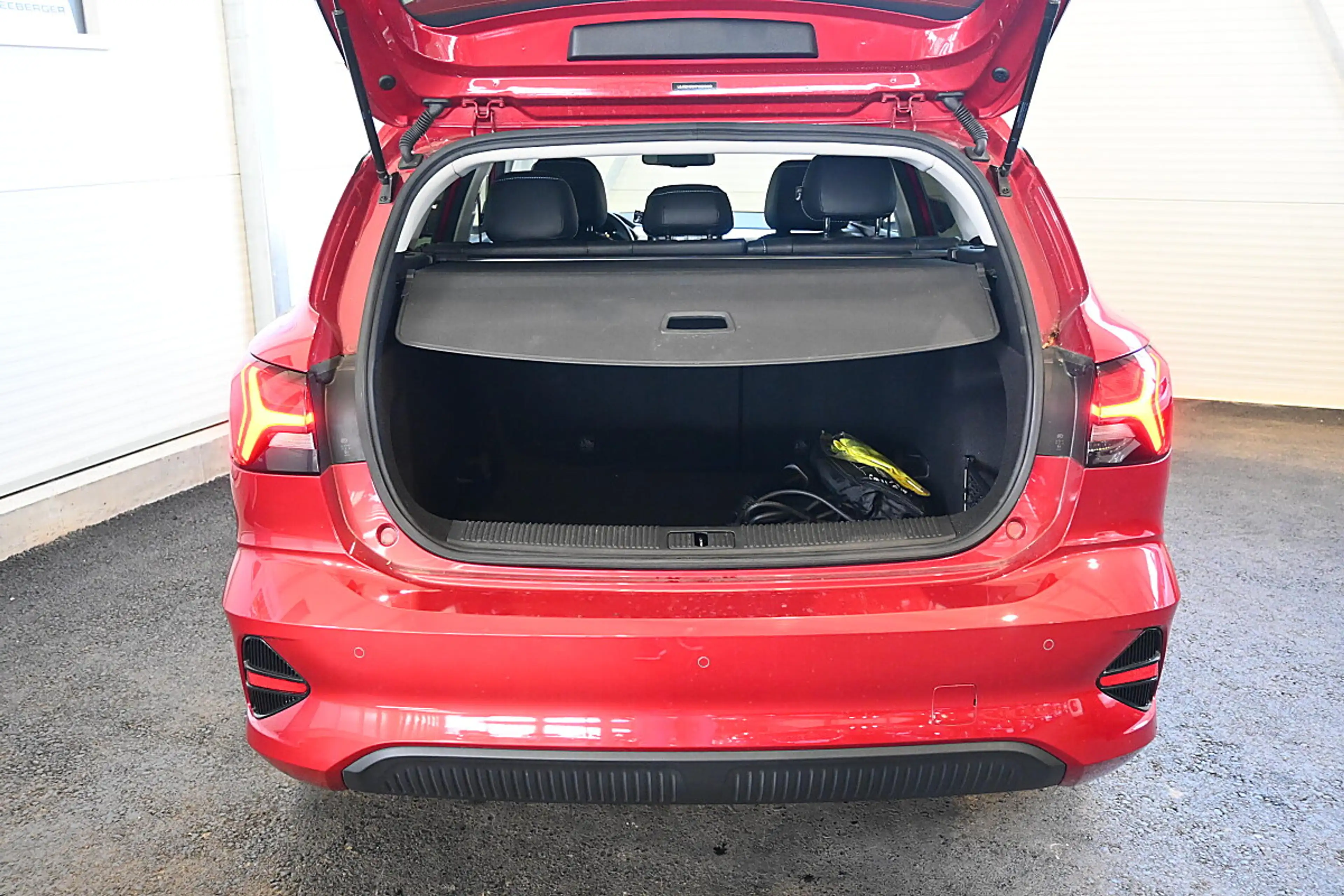 MG MG5 EV Luxury 61,1 kWh Maximal Reichweite; ACC, 360... — photo 7