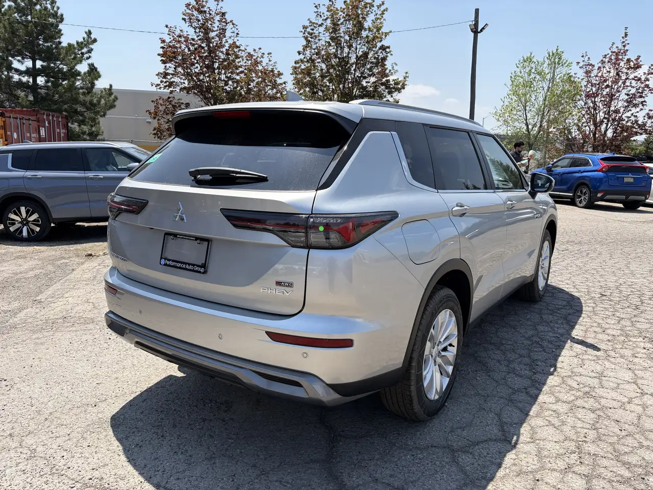 Mitsubishi Outlander снимка Mitsubishi Outlander