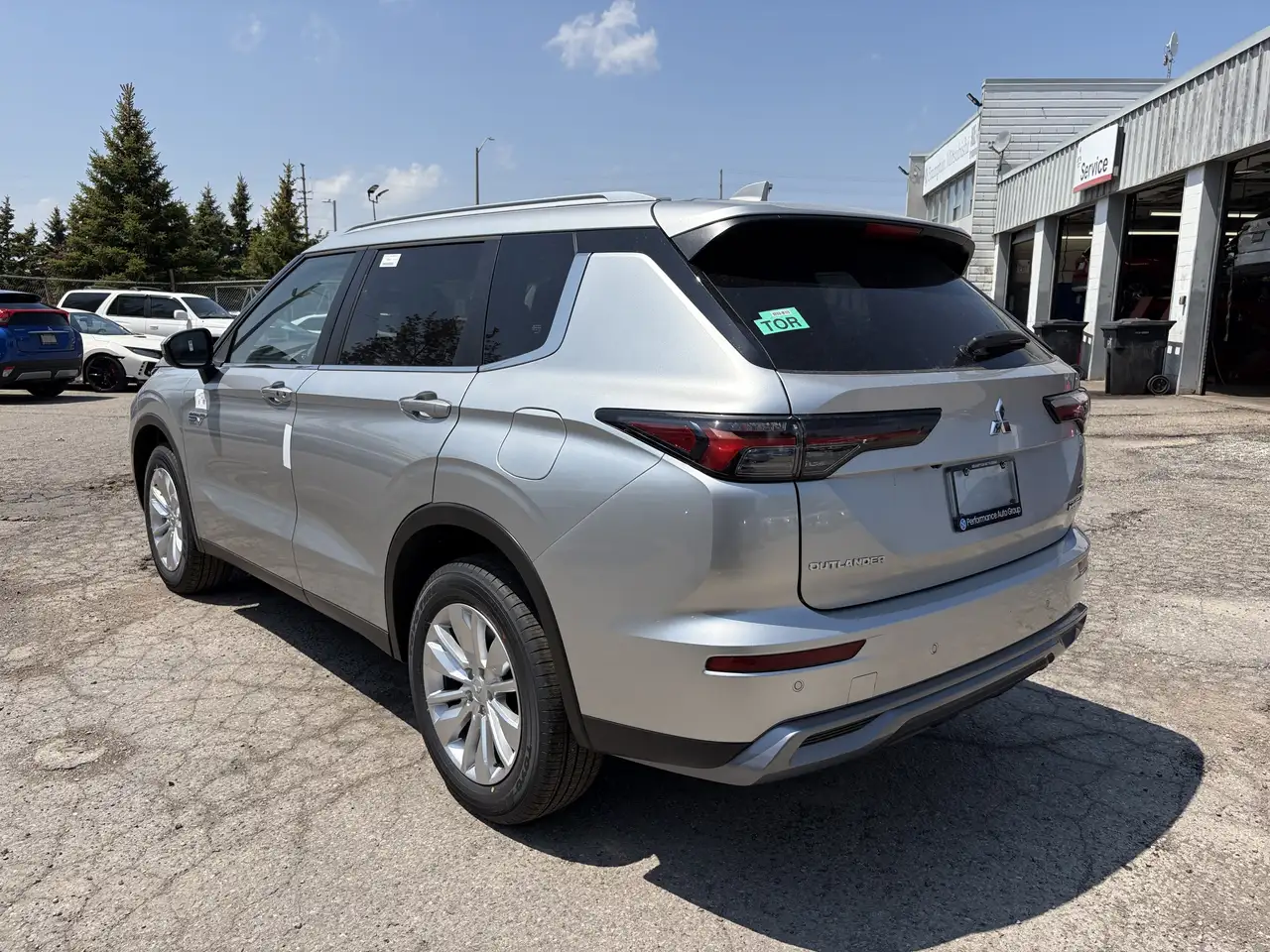 Mitsubishi Outlander снимка Mitsubishi Outlander