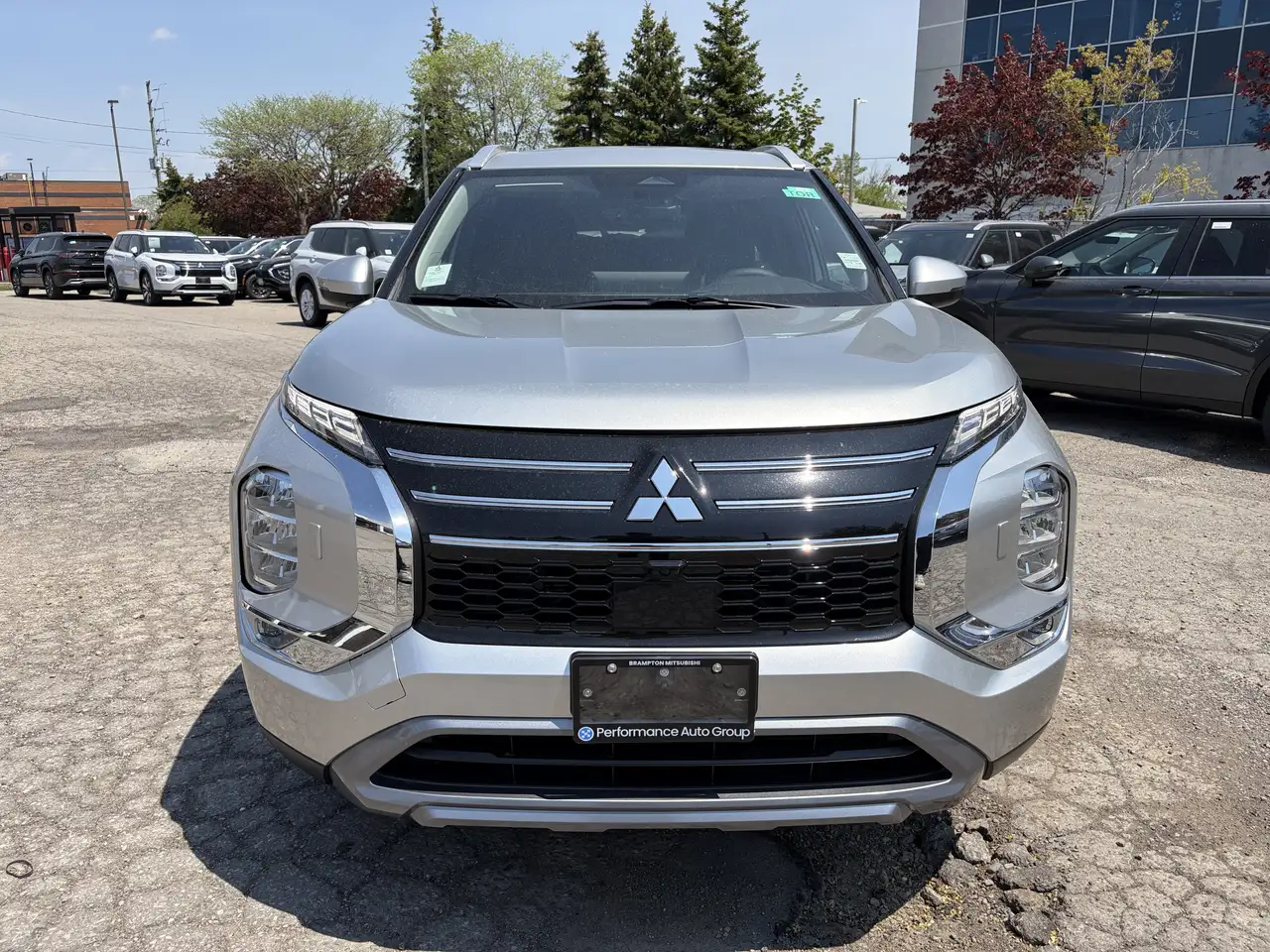 Mitsubishi Outlander снимка Mitsubishi Outlander