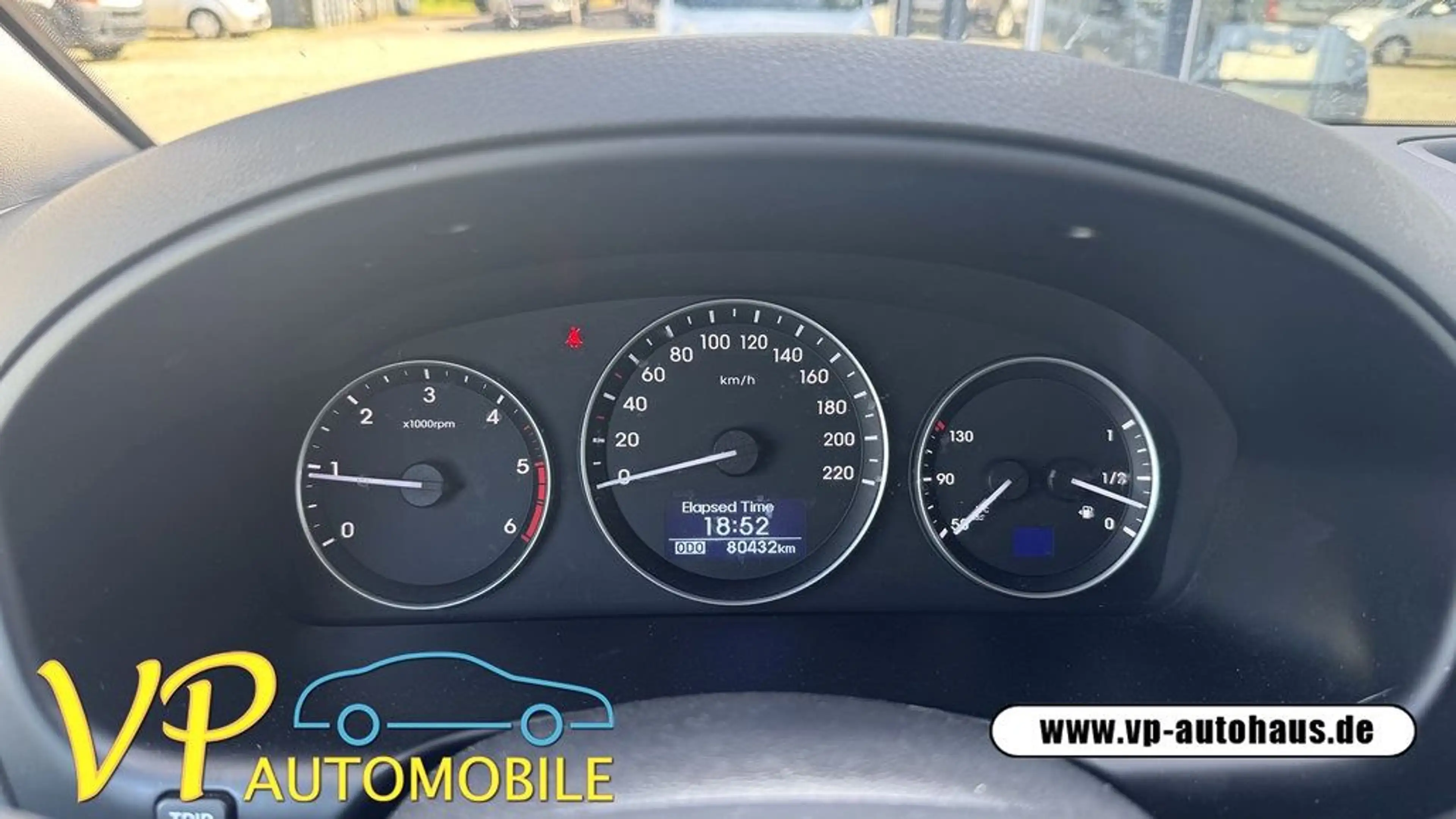 Hyundai H-1 — photo 13