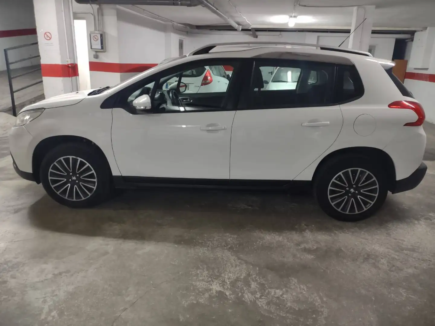 Peugeot 2008 2008 1.2 VTI PureTech Active Active Blanco - 1