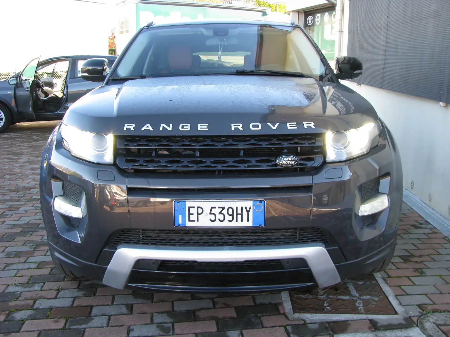 Land Rover Range Rover Evoque Range Rover Evoque 5p 2.2 td4 Prestige 150cv Grigio - 2