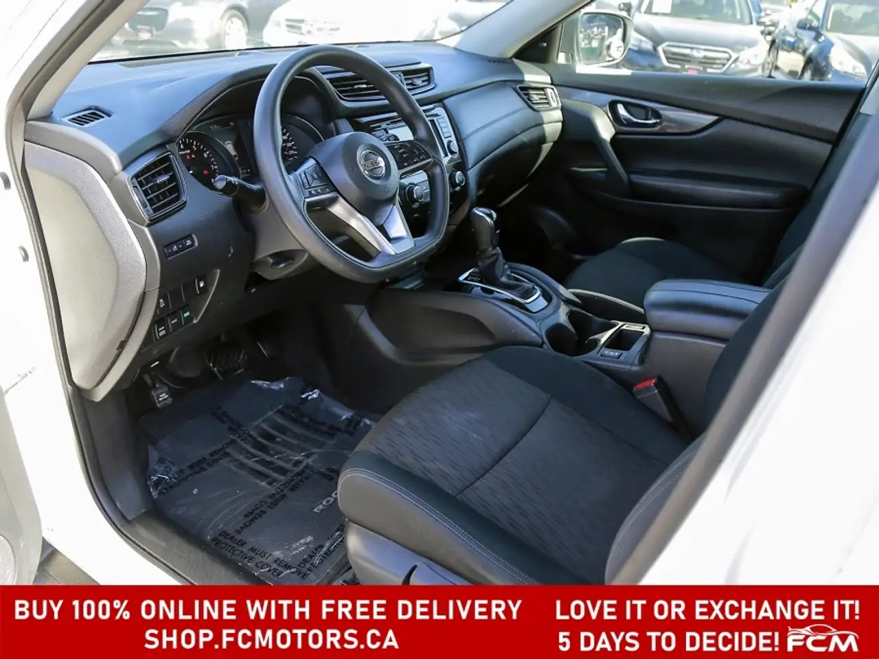 Nissan Rogue снимка Nissan Rogue