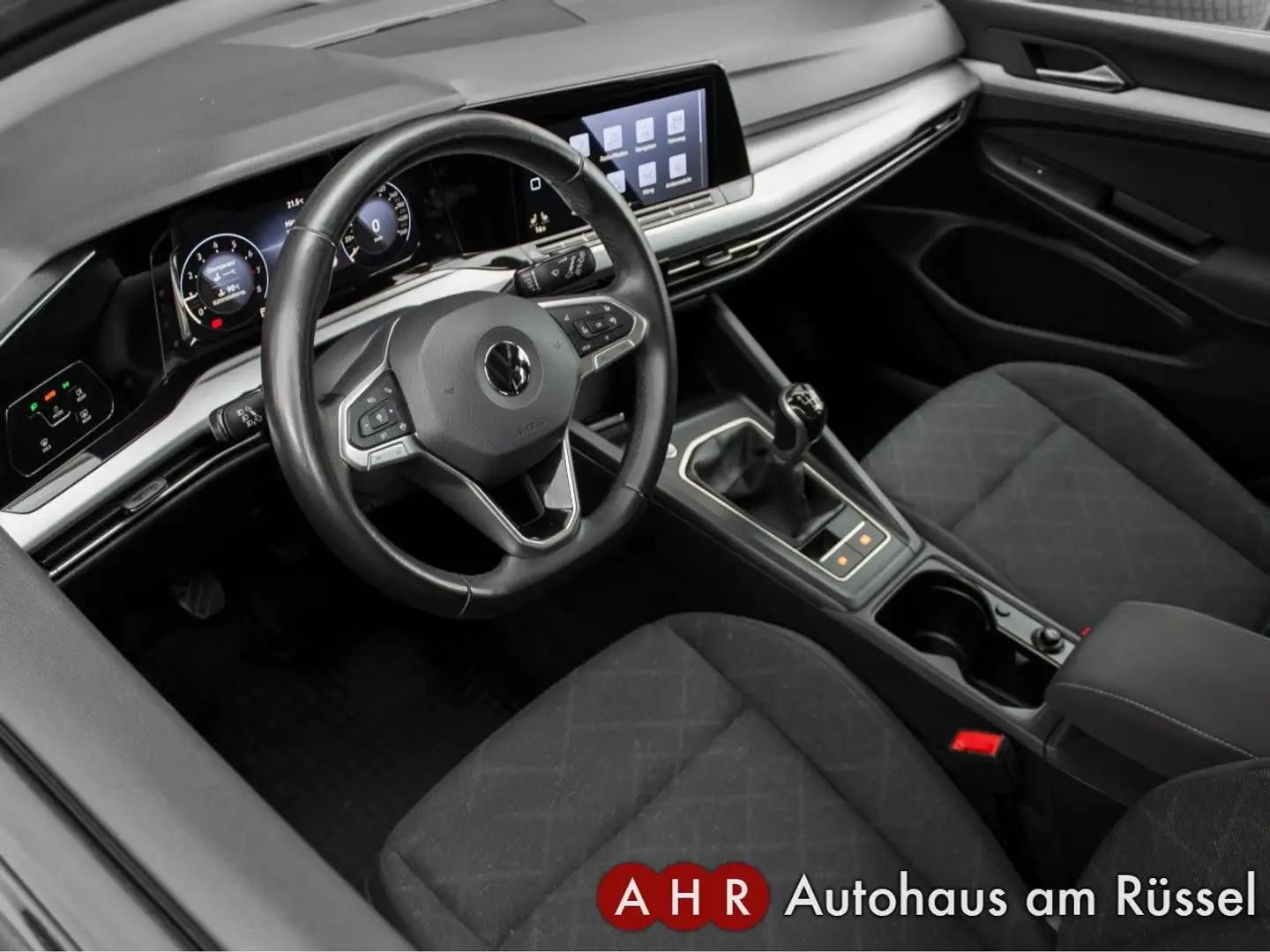 Volkswagen Golf VIII Lim. Life 1.5 TSI *ACC*LED*Navi*APP* Noir - 2