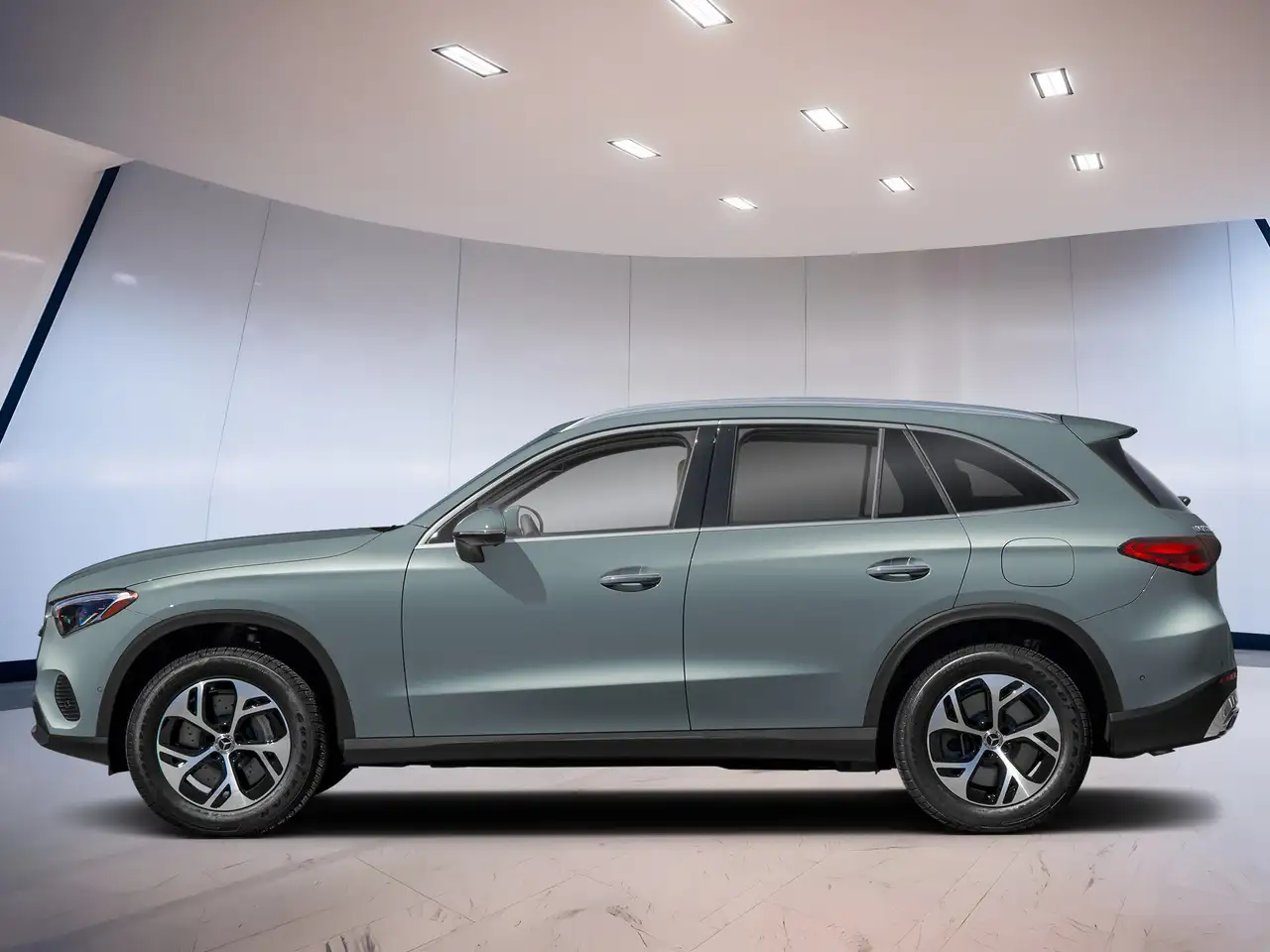 Mercedes-Benz GLC снимка Mercedes-Benz GLC