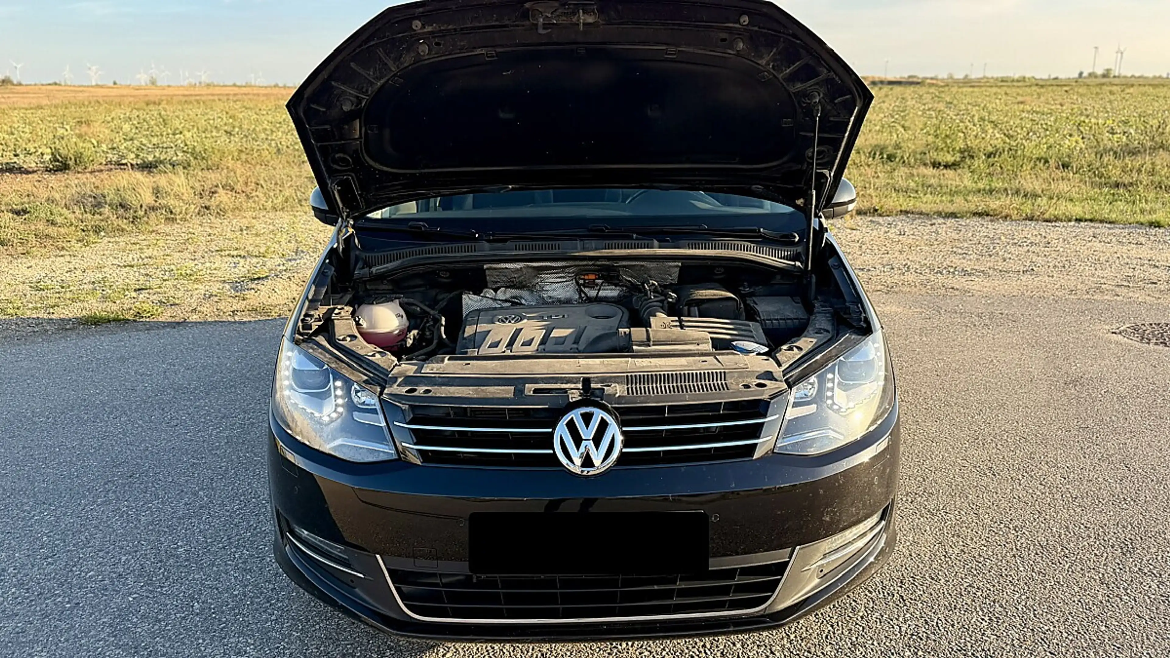 Volkswagen Sharan 2.0 TDI Sky 4Motion BlueMotion Tech — photo 7