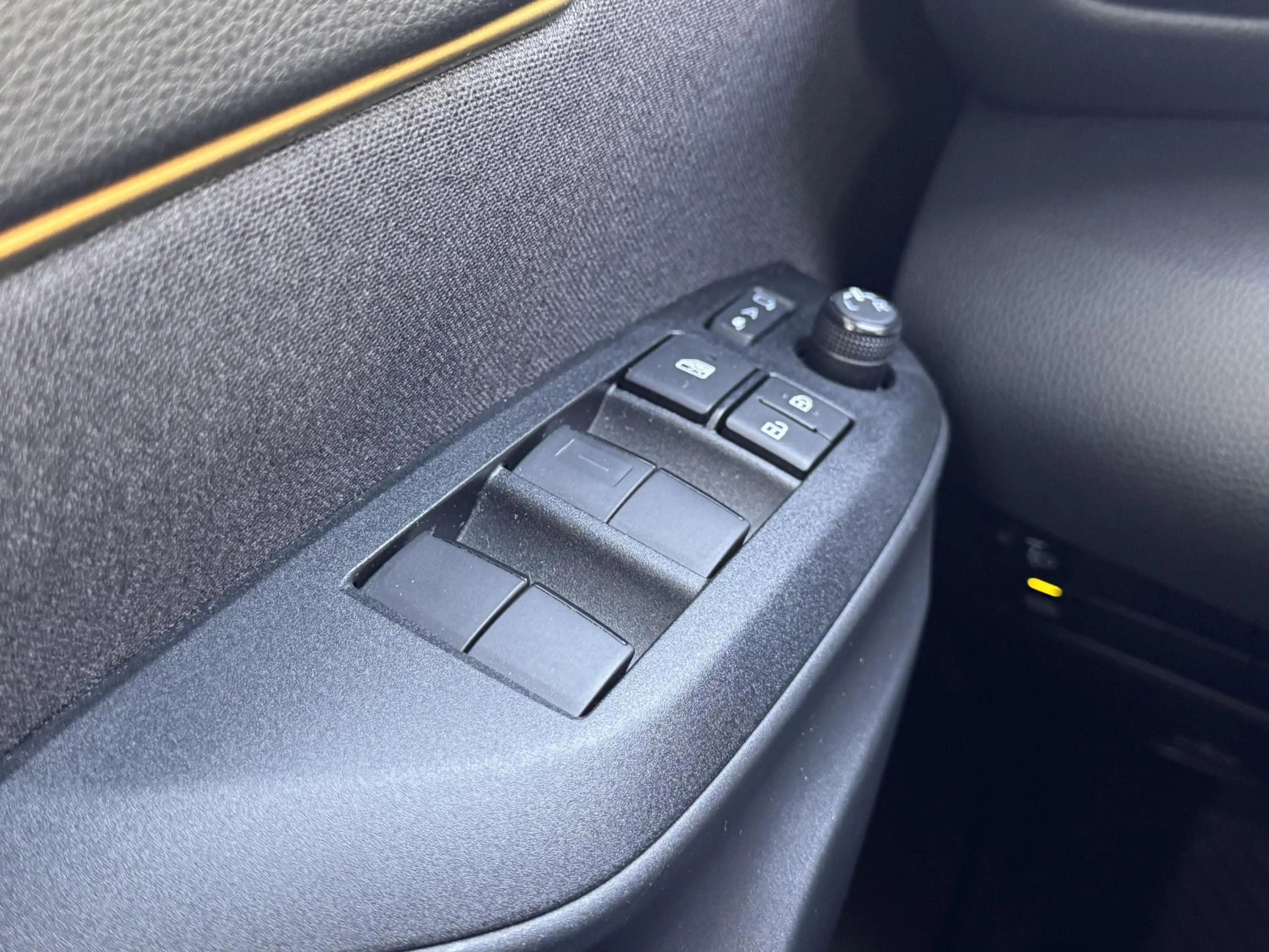 Toyota Yaris Cross 1.5 Hybrid Adventure Panoramadak Trekhaak JBL — photo 27