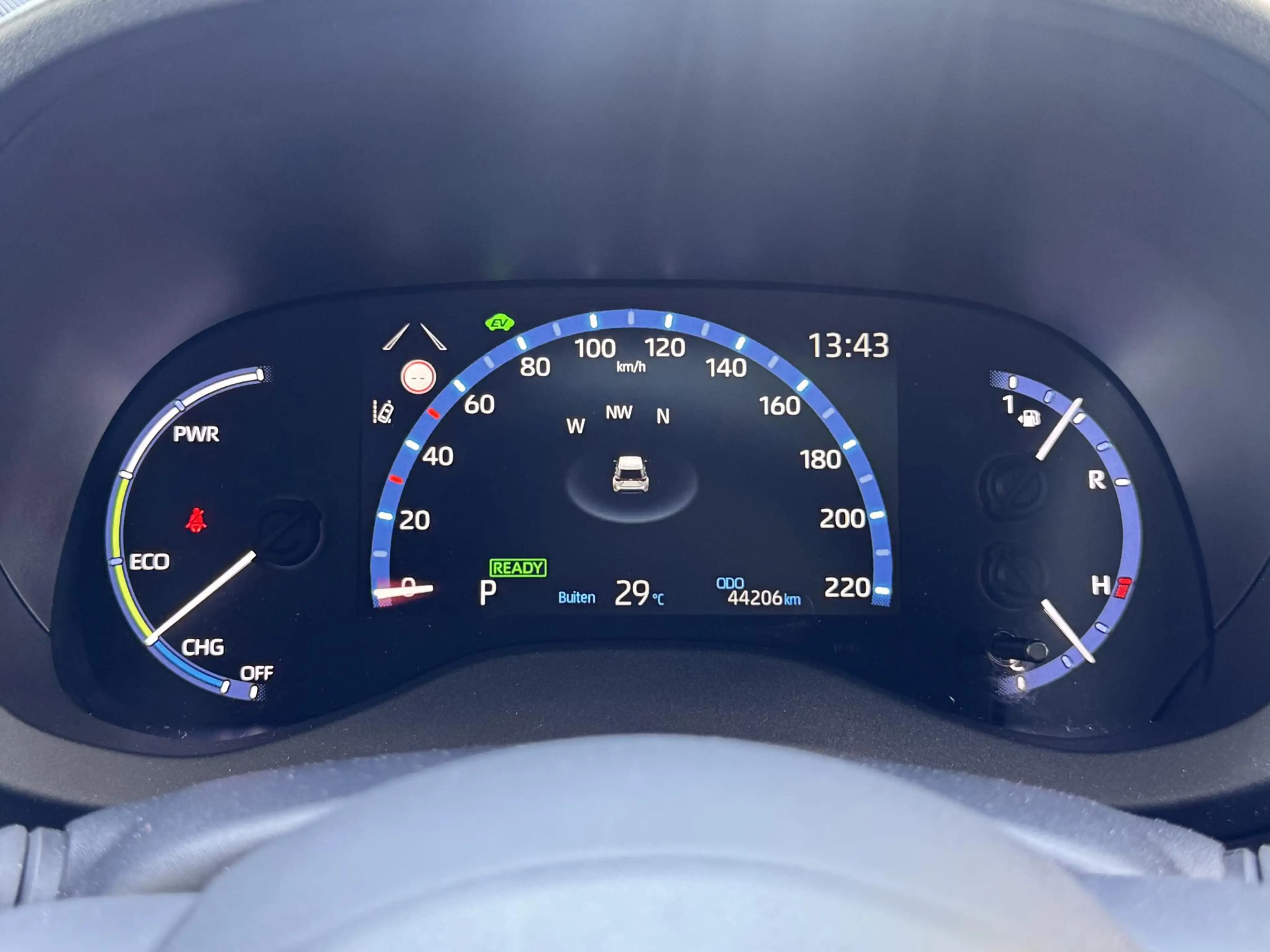 Toyota Yaris Cross 1.5 Hybrid Adventure Panoramadak Trekhaak JBL — photo 21