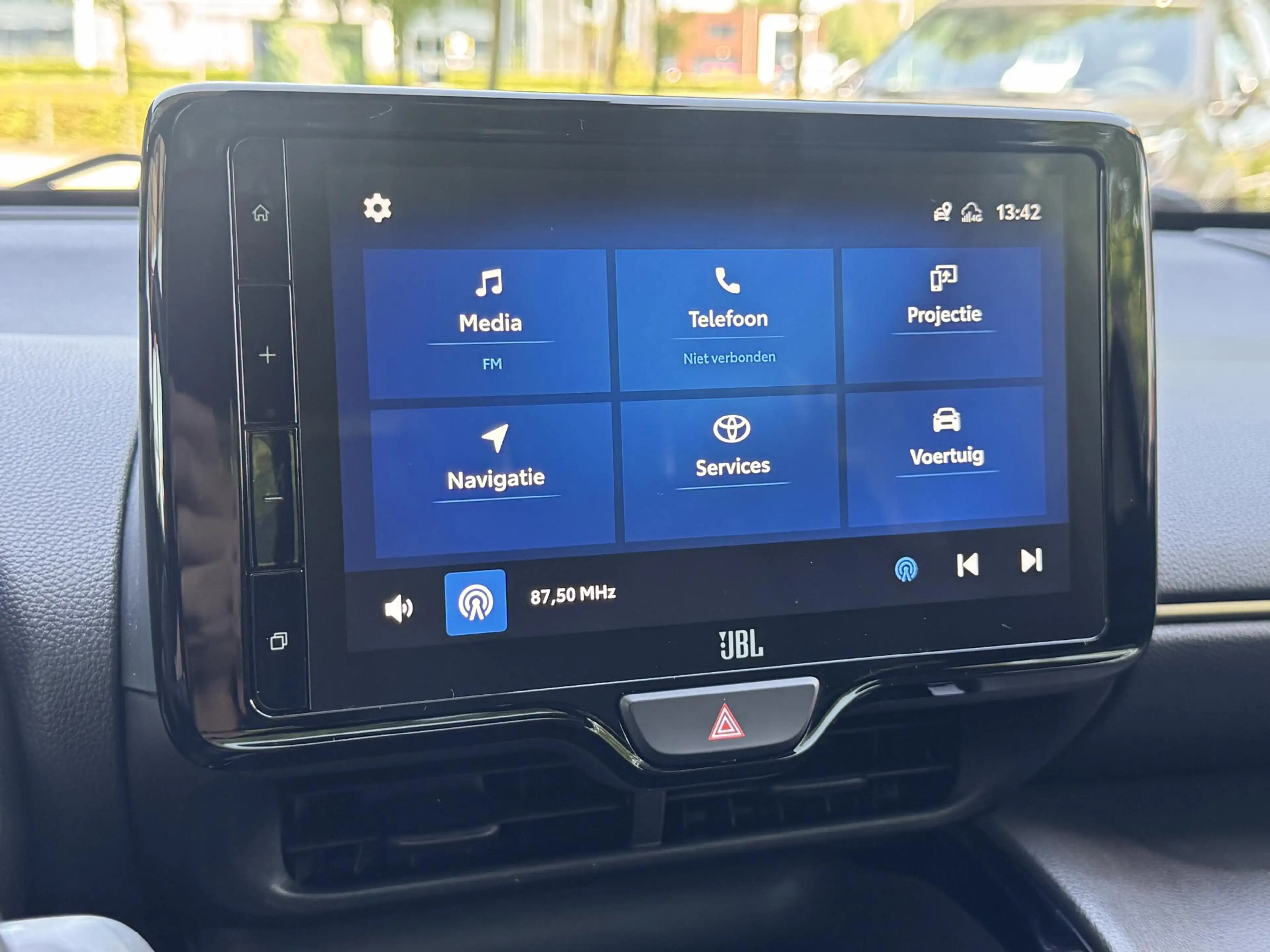Toyota Yaris Cross 1.5 Hybrid Adventure Panoramadak Trekhaak JBL — photo 15