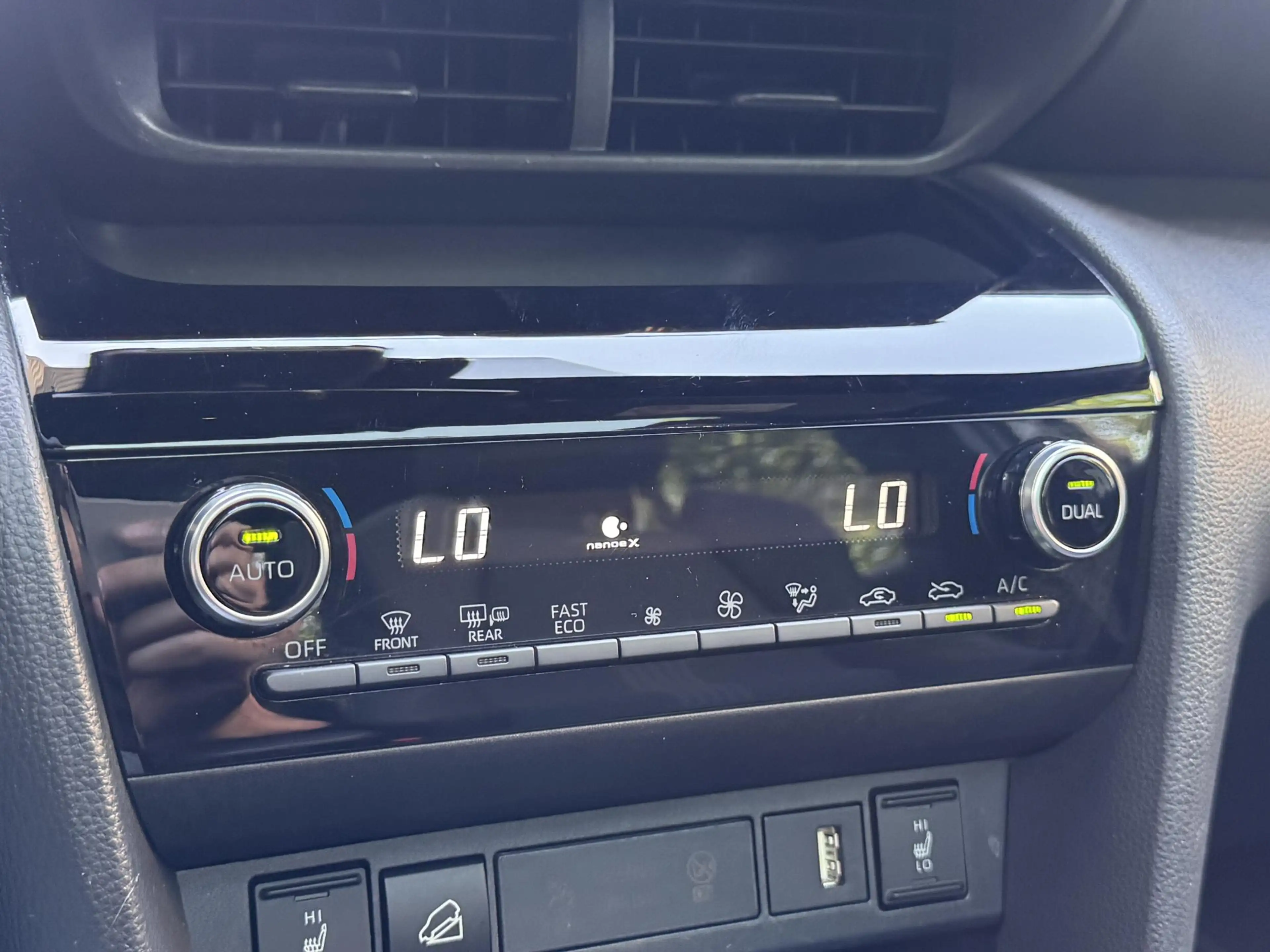 Toyota Yaris Cross 1.5 Hybrid Adventure Panoramadak Trekhaak JBL — photo 17