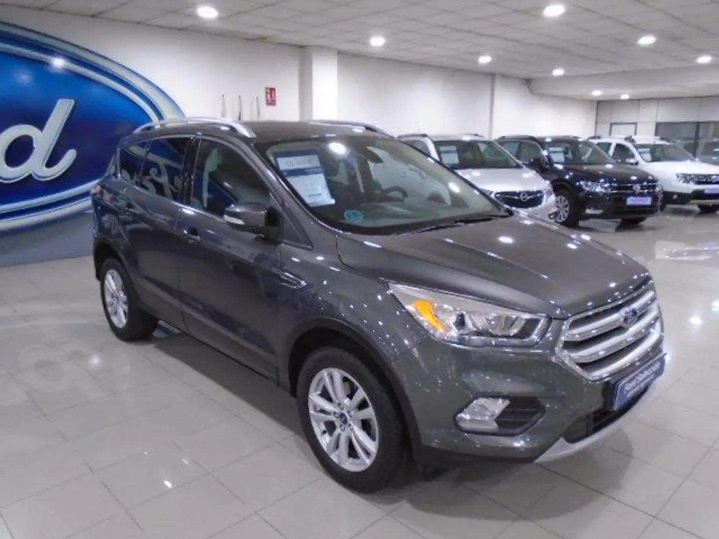 Ford Kuga 1.5 EcoB. Auto S&S Trend 4x2 150 Gris - 1