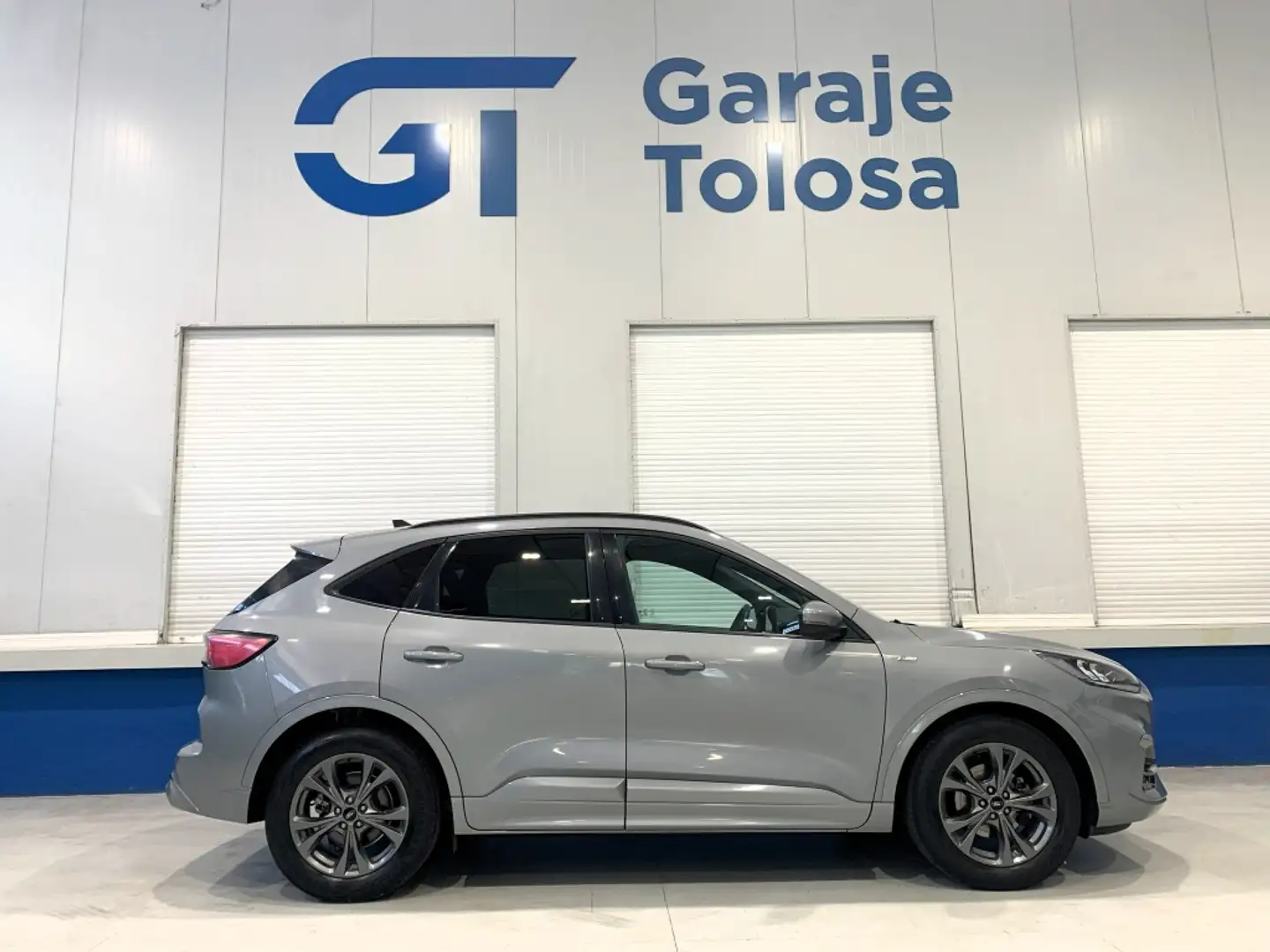 Ford Kuga 1.5 EcoBlue ST-Line FWD 120 Gris - 2
