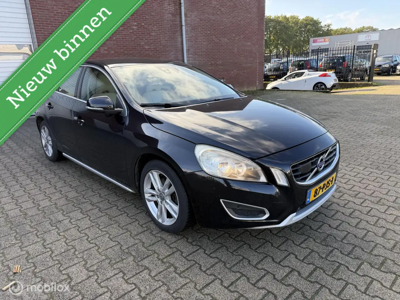 Volvo V60
