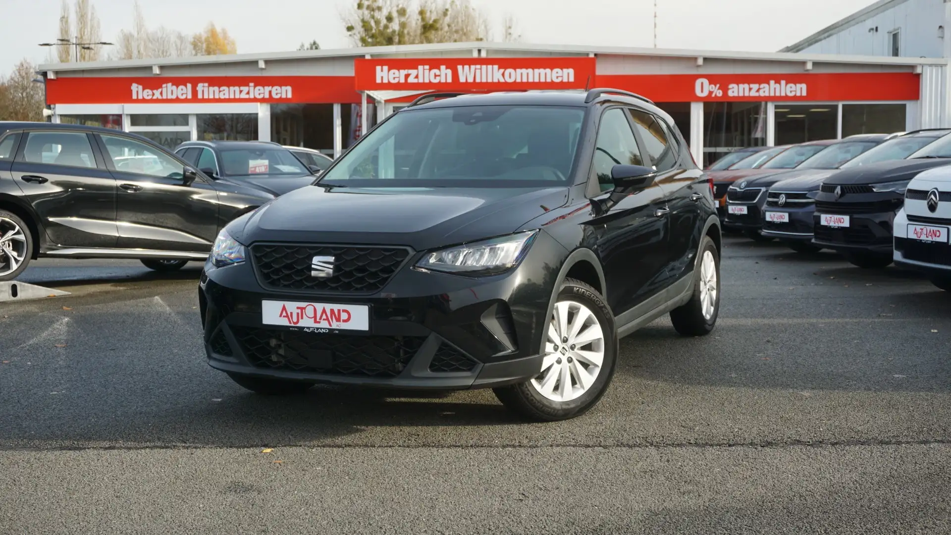 SEAT Arona 1.0 TSI Style LED Navi SmartLink PDC Klima Schwarz - 2
