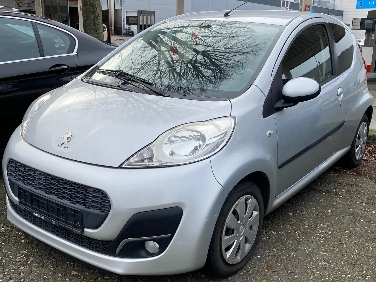 Peugeot 107 107 (70) 68 Active Grau - 2