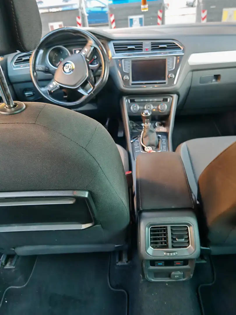 Volkswagen Tiguan Tiguan II 2016 2.0 tdi Business 150cv Bianco - 2