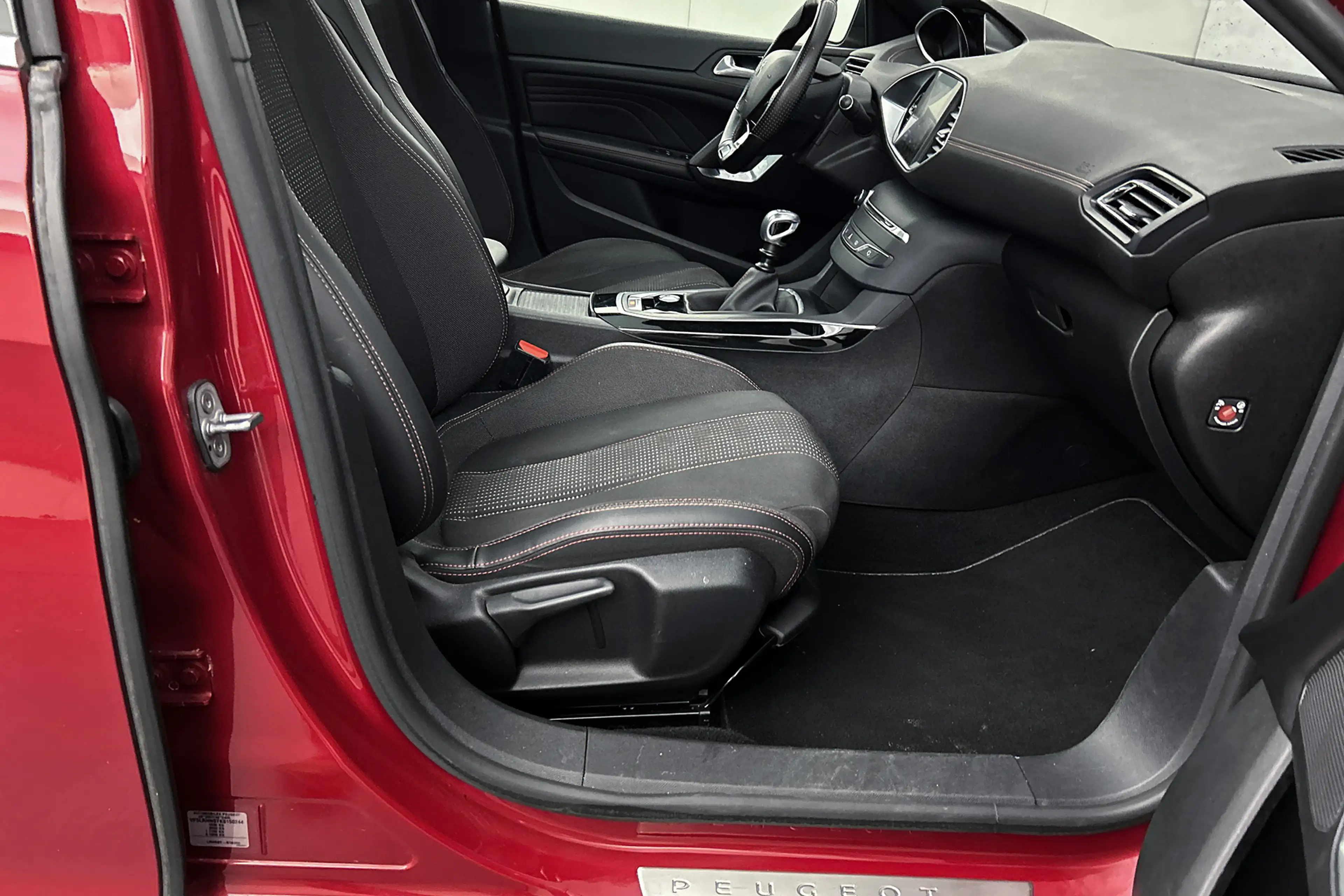 Peugeot 308 SW 1.2 PureTech GT-line | Panoramadak | Trekhaak | — photo 29