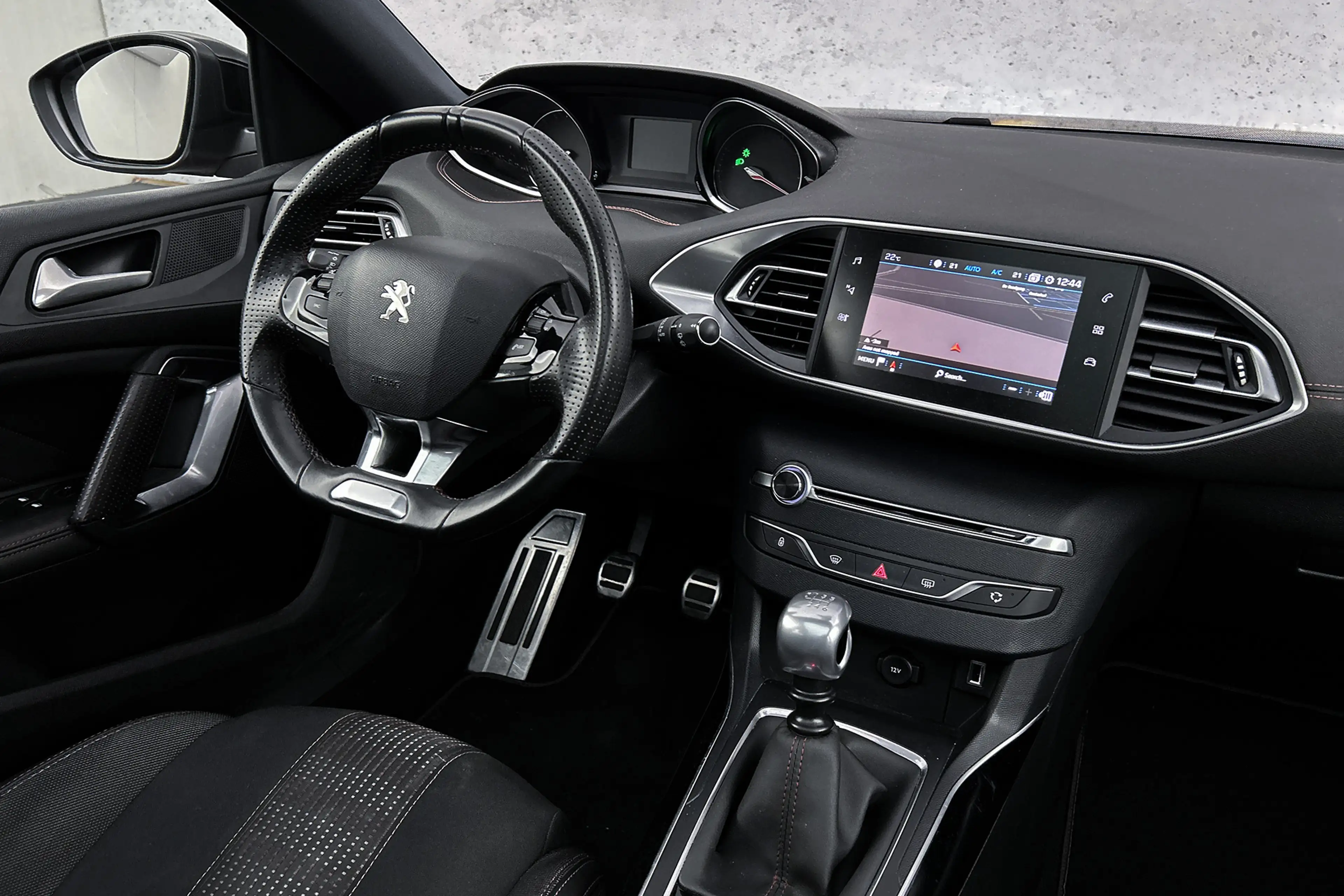 Peugeot 308 SW 1.2 PureTech GT-line | Panoramadak | Trekhaak | — photo 27