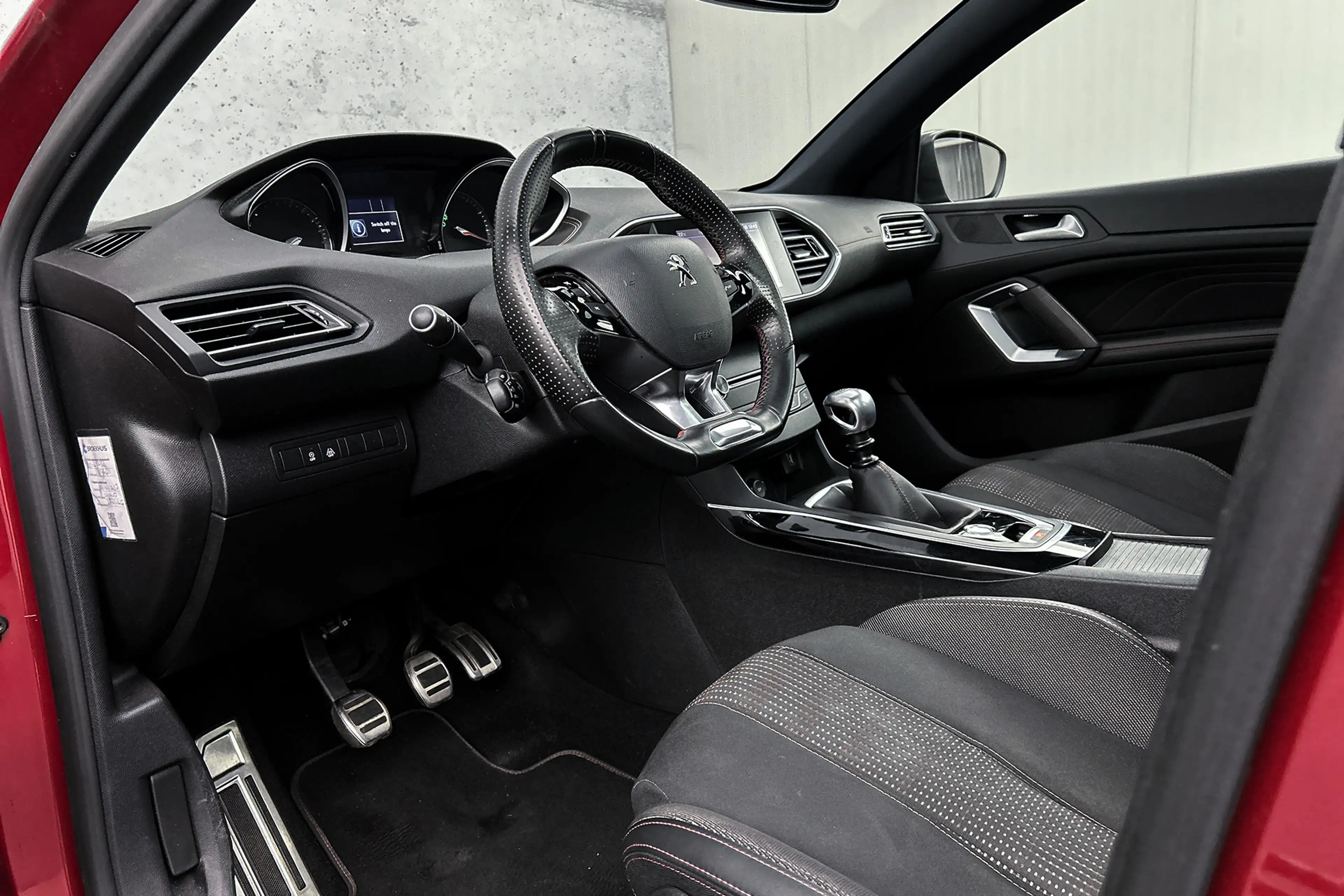 Peugeot 308 SW 1.2 PureTech GT-line | Panoramadak | Trekhaak | — photo 21