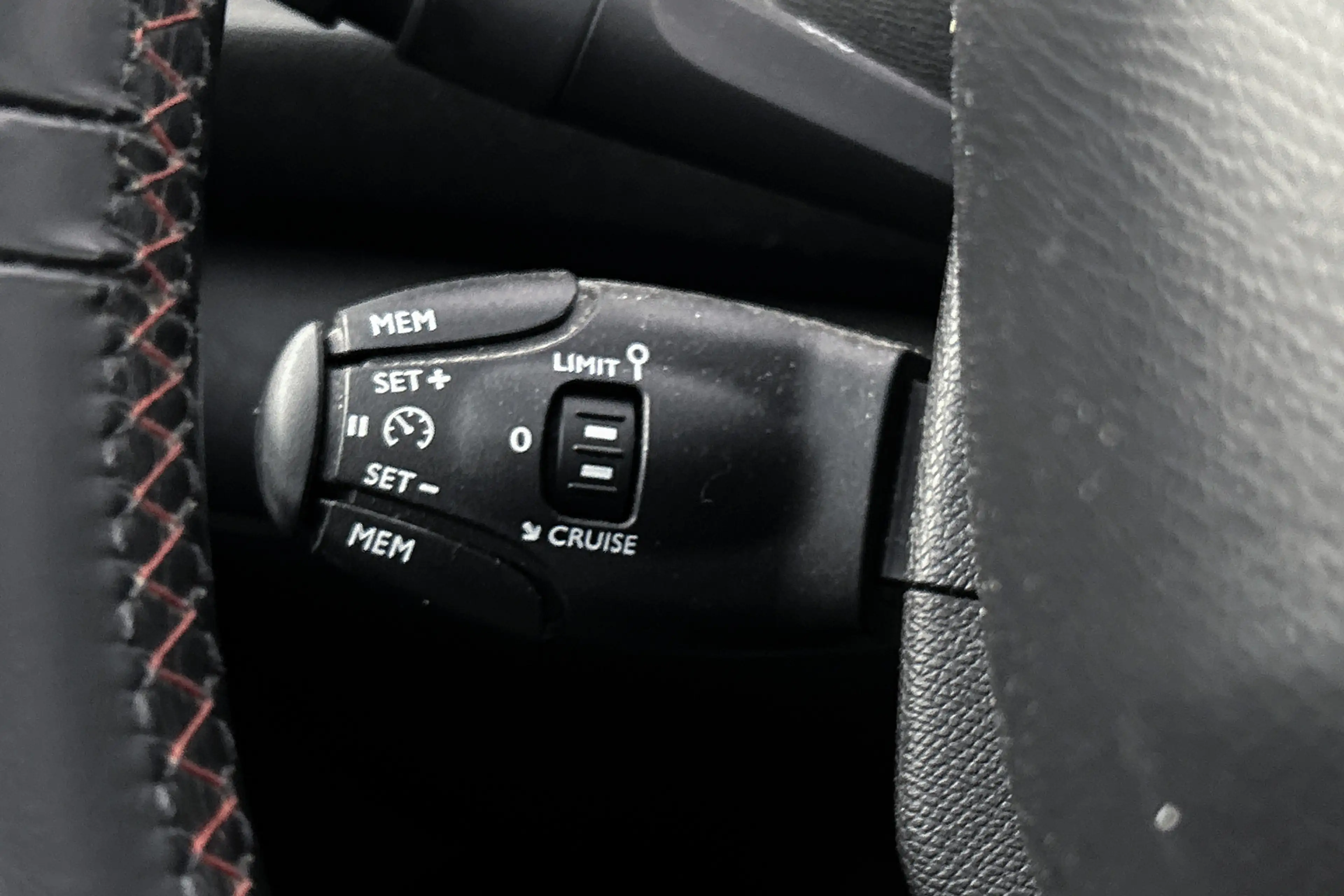 Peugeot 308 SW 1.2 PureTech GT-line | Panoramadak | Trekhaak | — photo 17