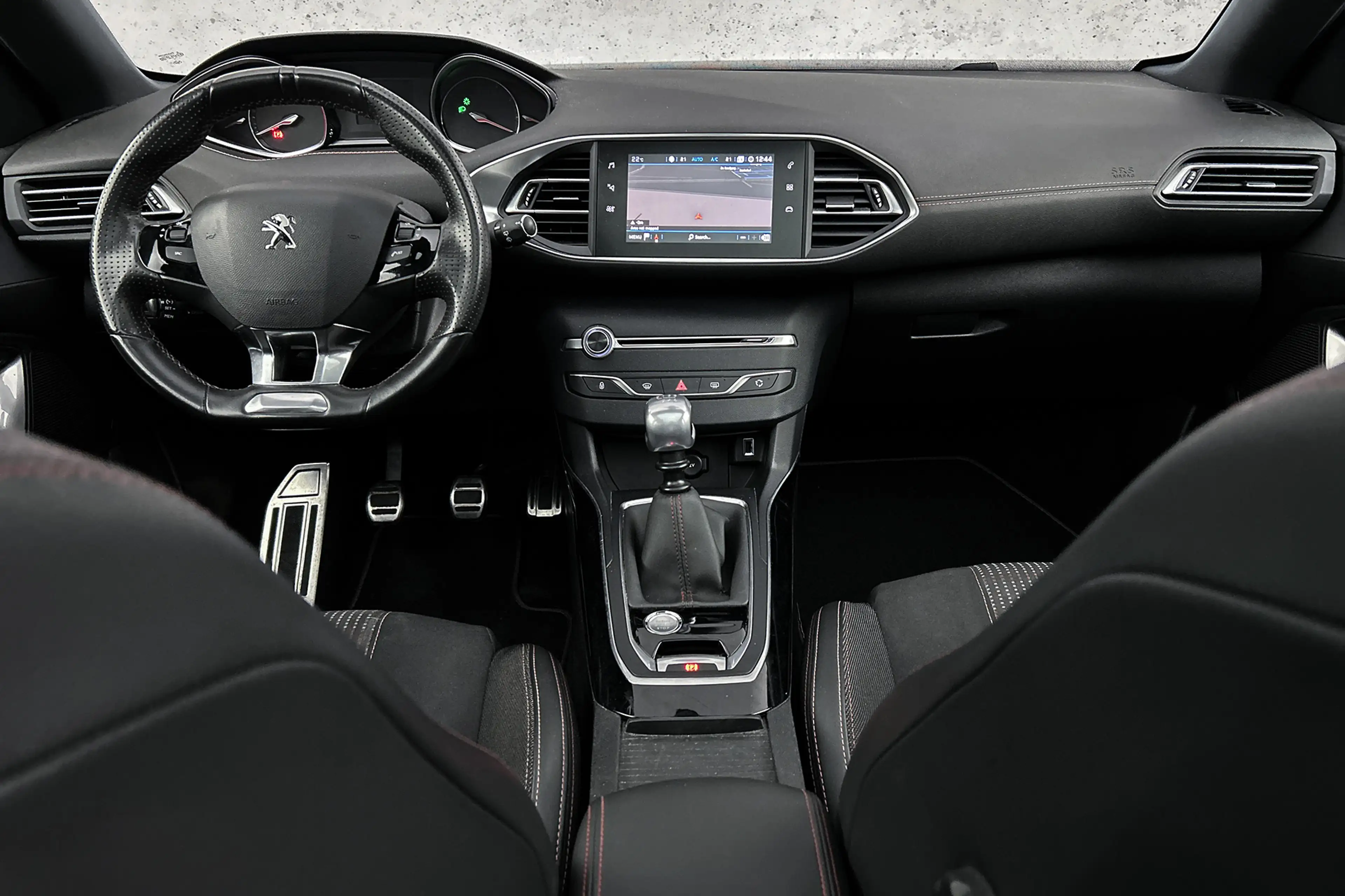 Peugeot 308 SW 1.2 PureTech GT-line | Panoramadak | Trekhaak | — photo 2