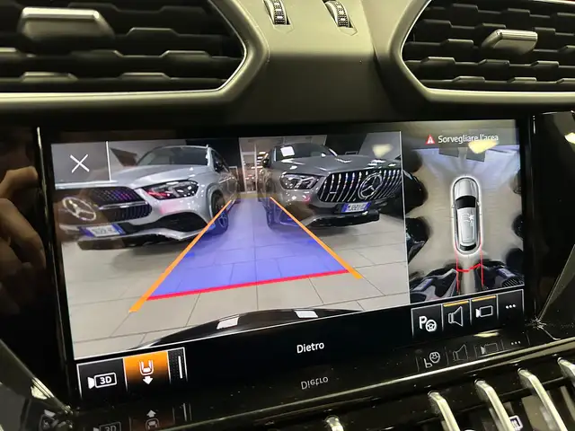 Lamborghini Urus view 12