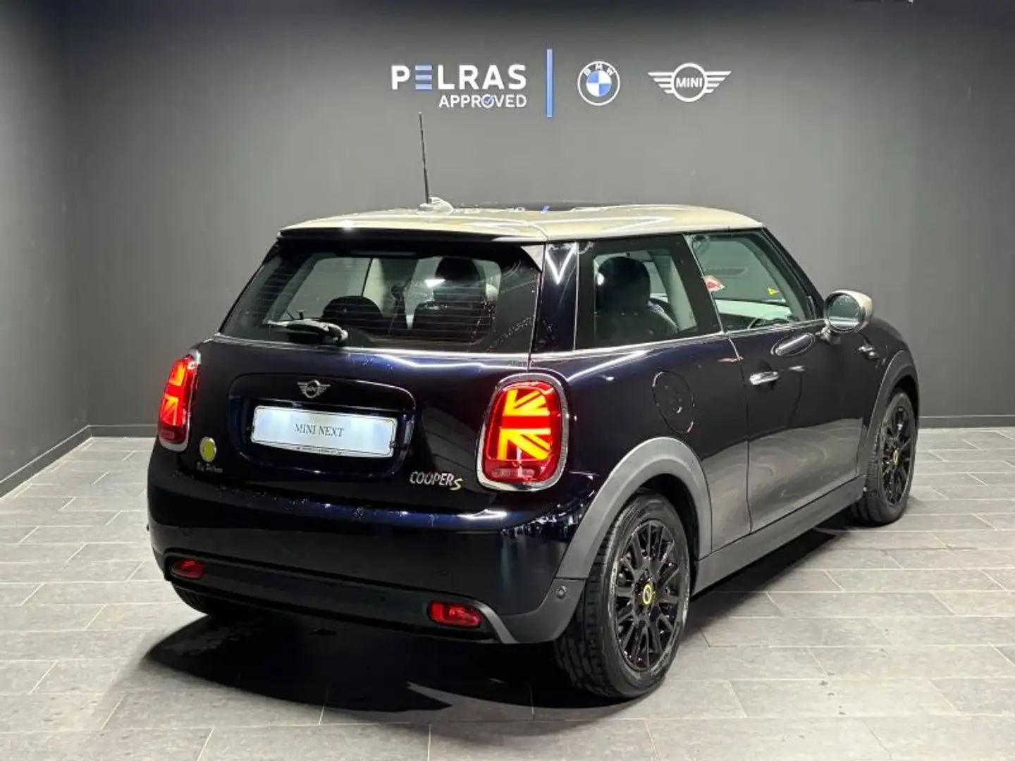 MINI Cooper SE Cooper SE 184ch Edition Camden BVA 5CV Noir - 2