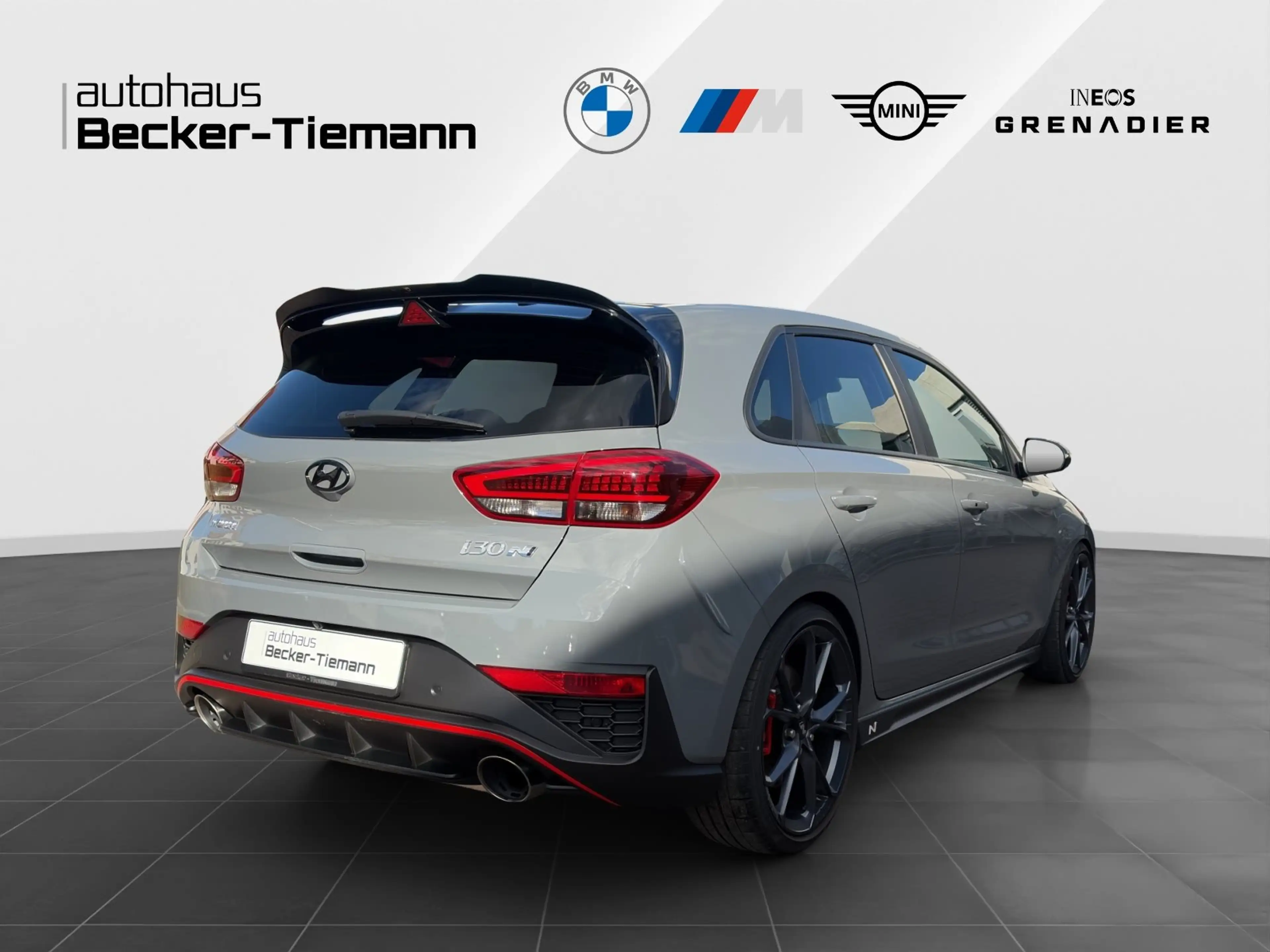 Hyundai i30 N Performance| Aut| Panorama| 19"| Navi| Kamera| — photo 6