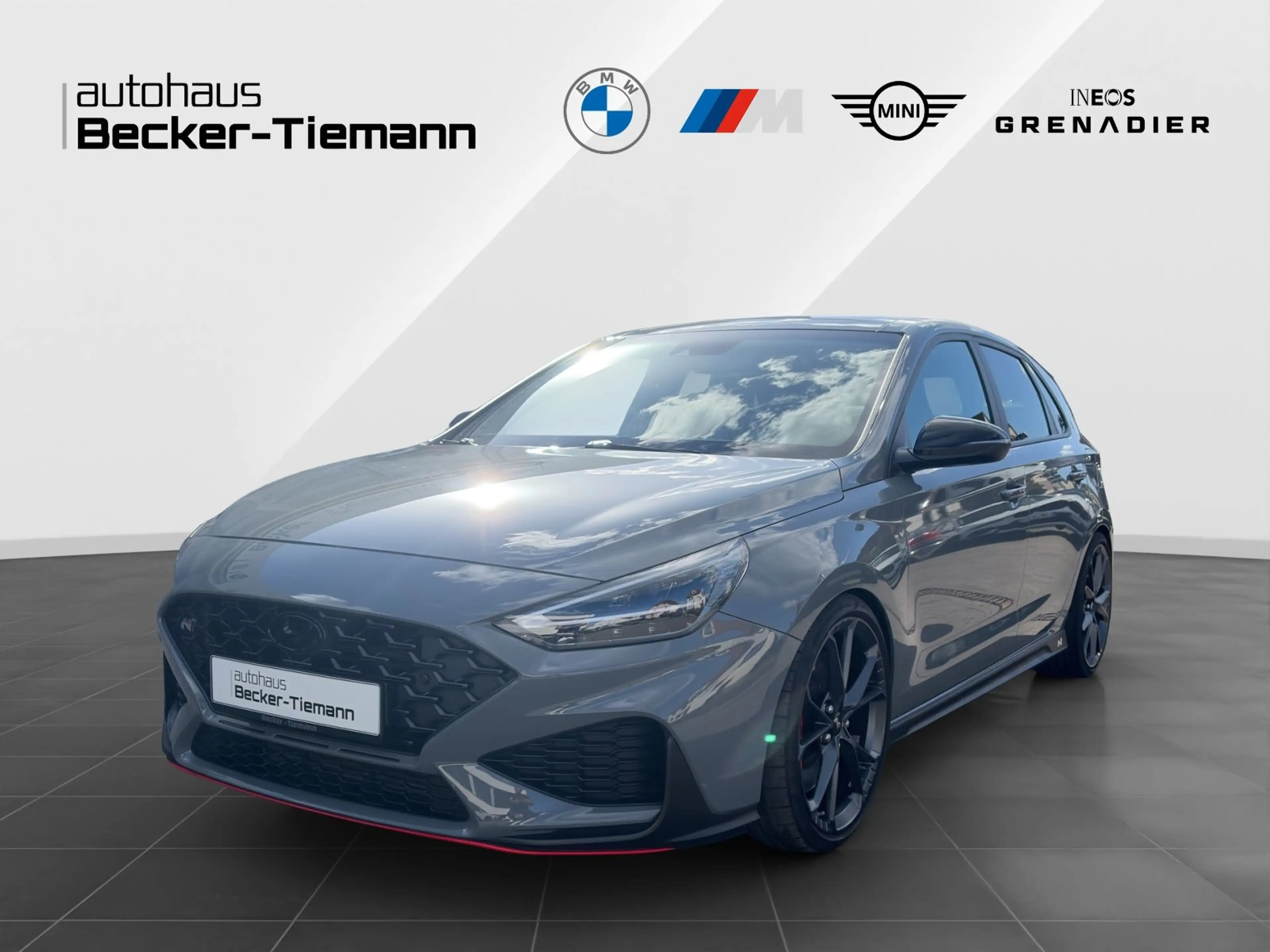 Hyundai i30 N Performance| Aut| Panorama| 19"| Navi| Kamera|