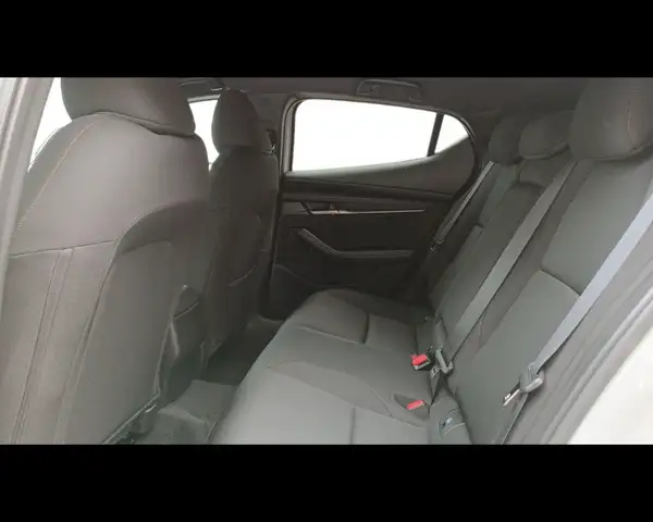 Mazda Mazda3 view 6
