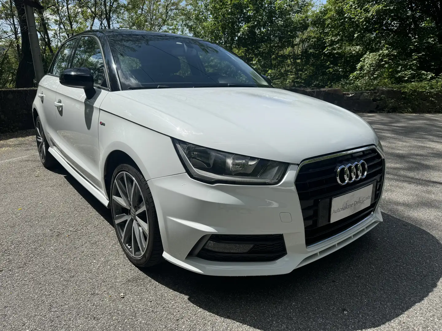 Audi A1 Sportback 1.6 tdi S line neopatentati Wit - 1