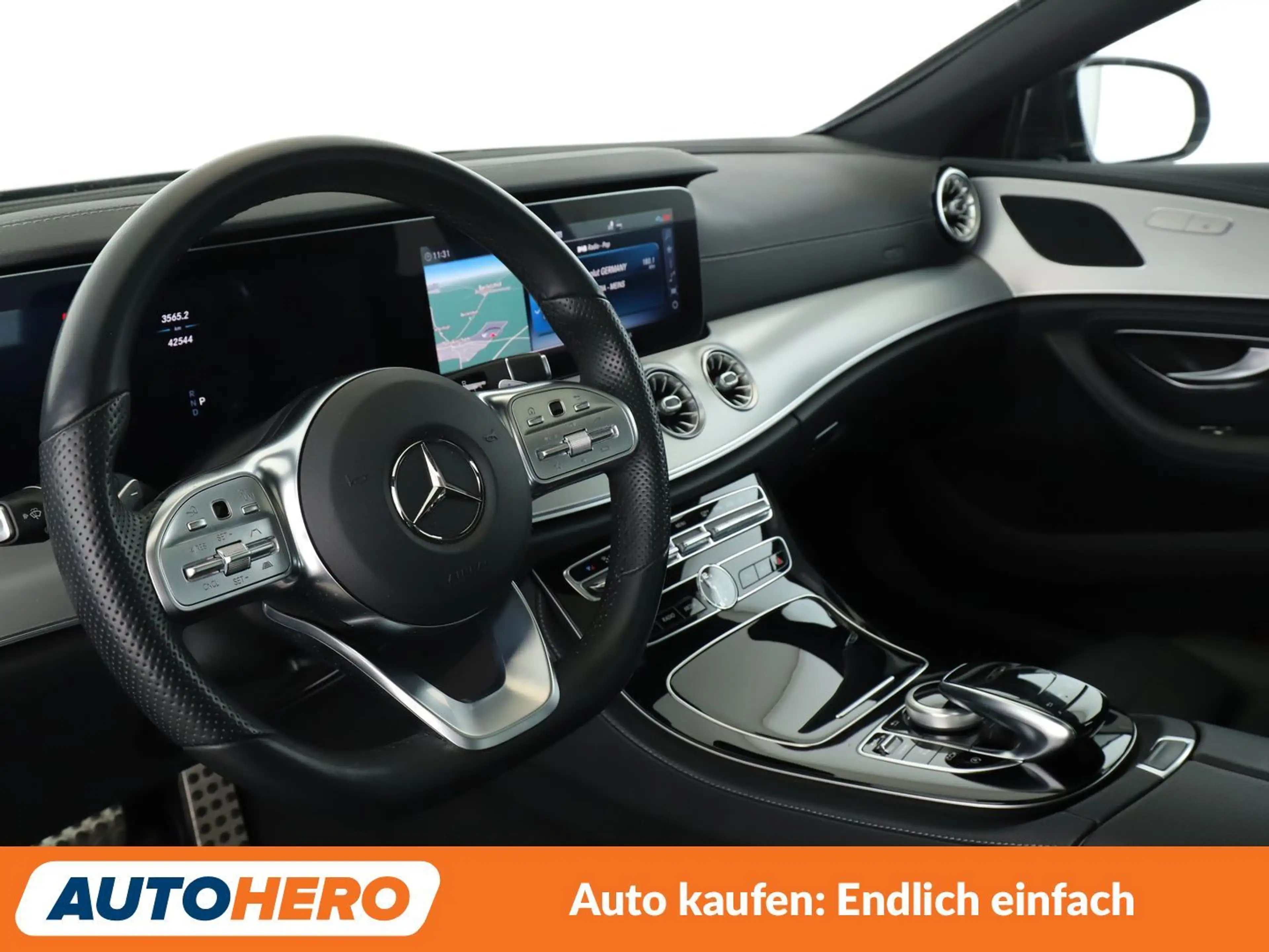 Mercedes-Benz CLS 450 Mild-Hybrid 4Matic AMG Line Aut*NAVI*360* — photo 11