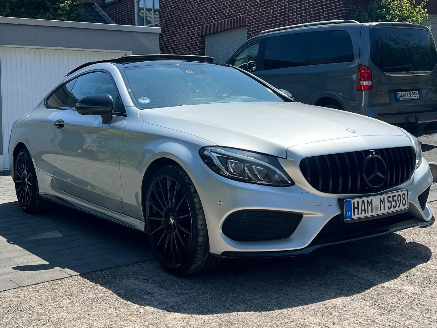 Mercedes-Benz C 300 AMG,Panorama,Night Paket, Scheckheft Grijs - 2
