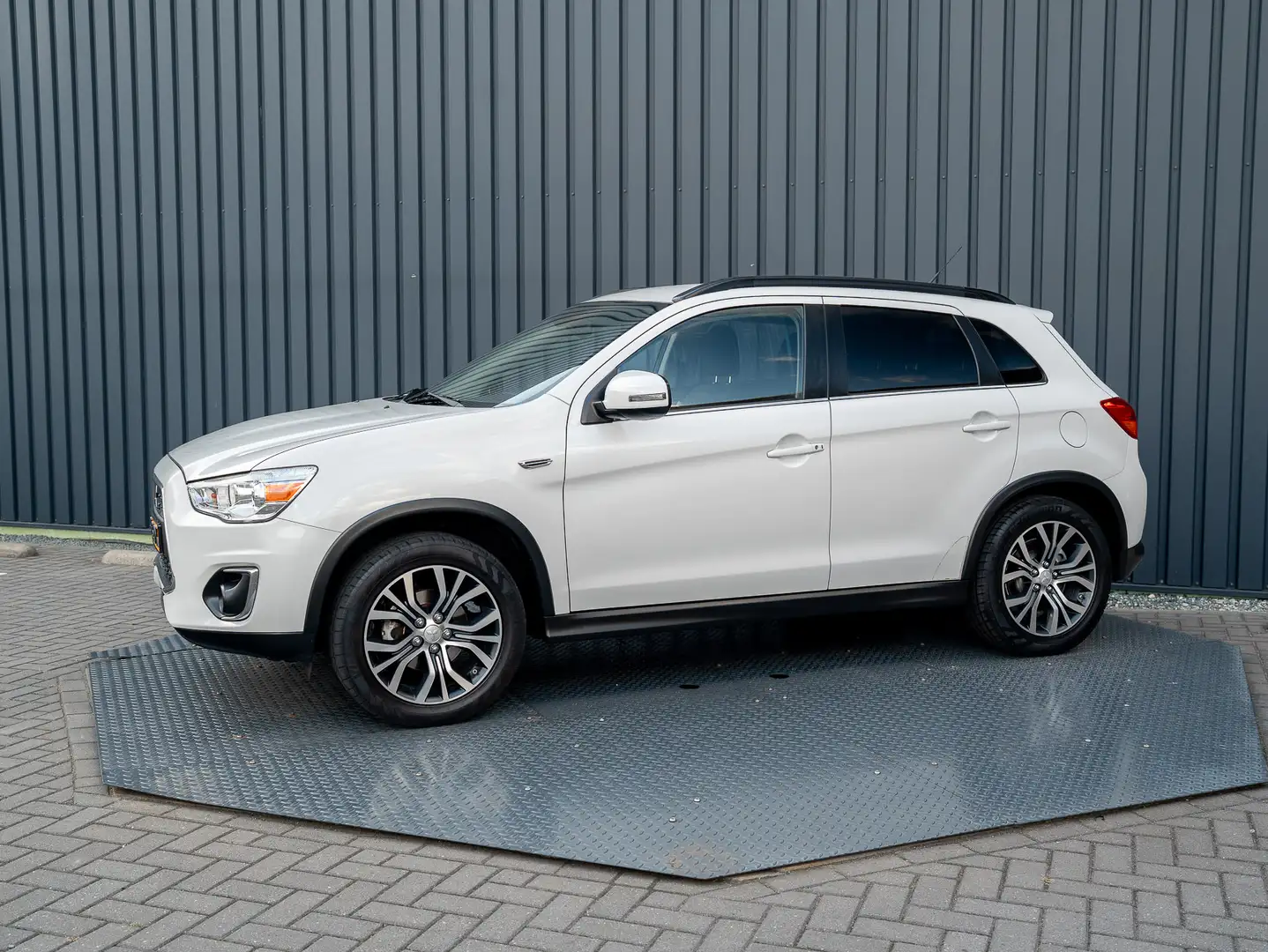 Mitsubishi ASX 1.6 Cleartec Intense | Trekhaak | Camera | Keyless Blanc - 2