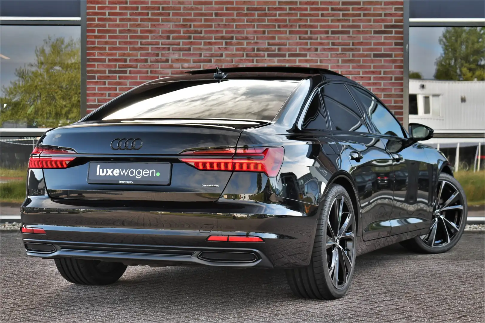 Audi A6 Limousine 50 TFSI e quattro Pano ACC 360 El-zetels Zwart - 2