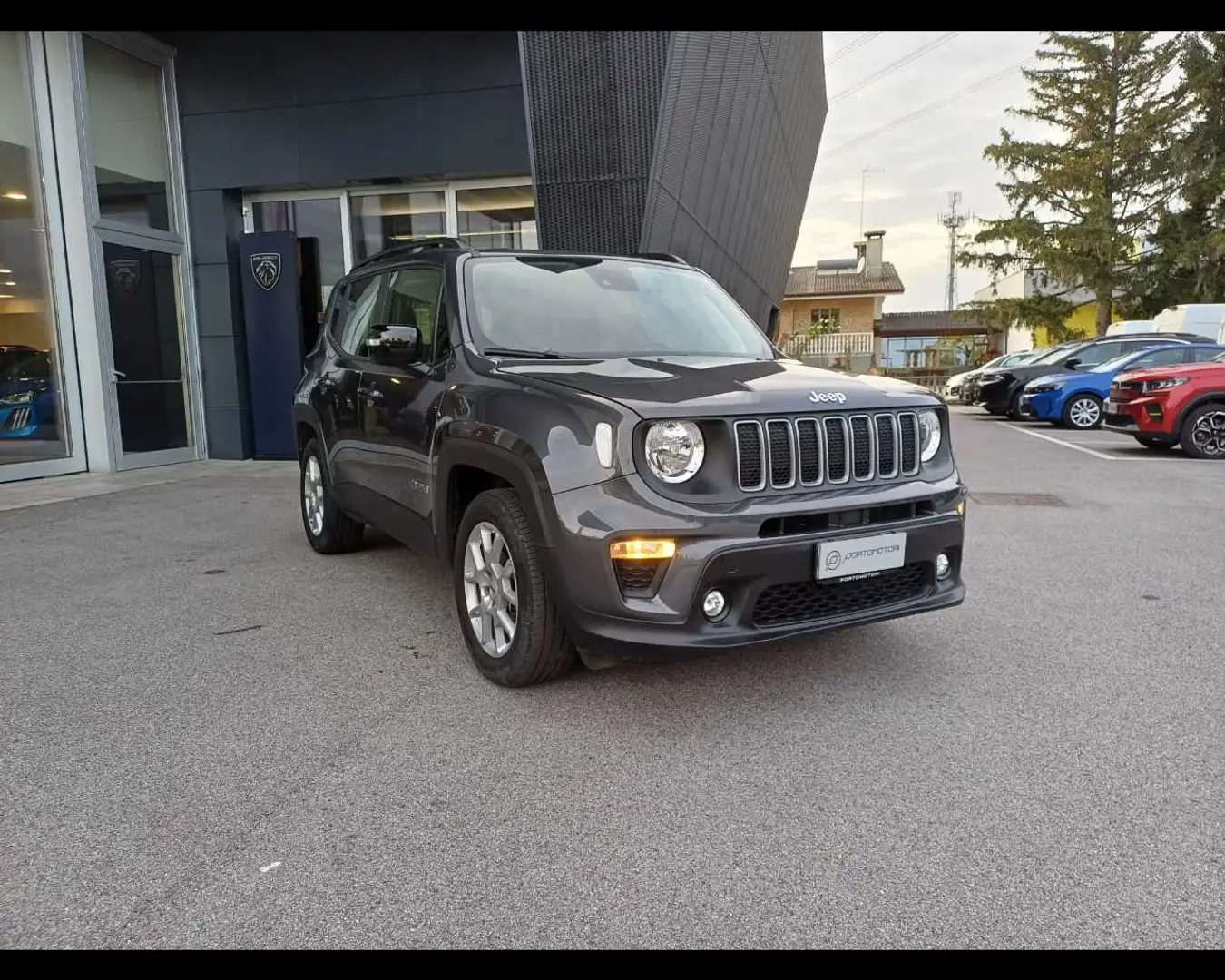 Jeep Renegade 1.5 Turbo T4 MHEV Limited Gris - 2