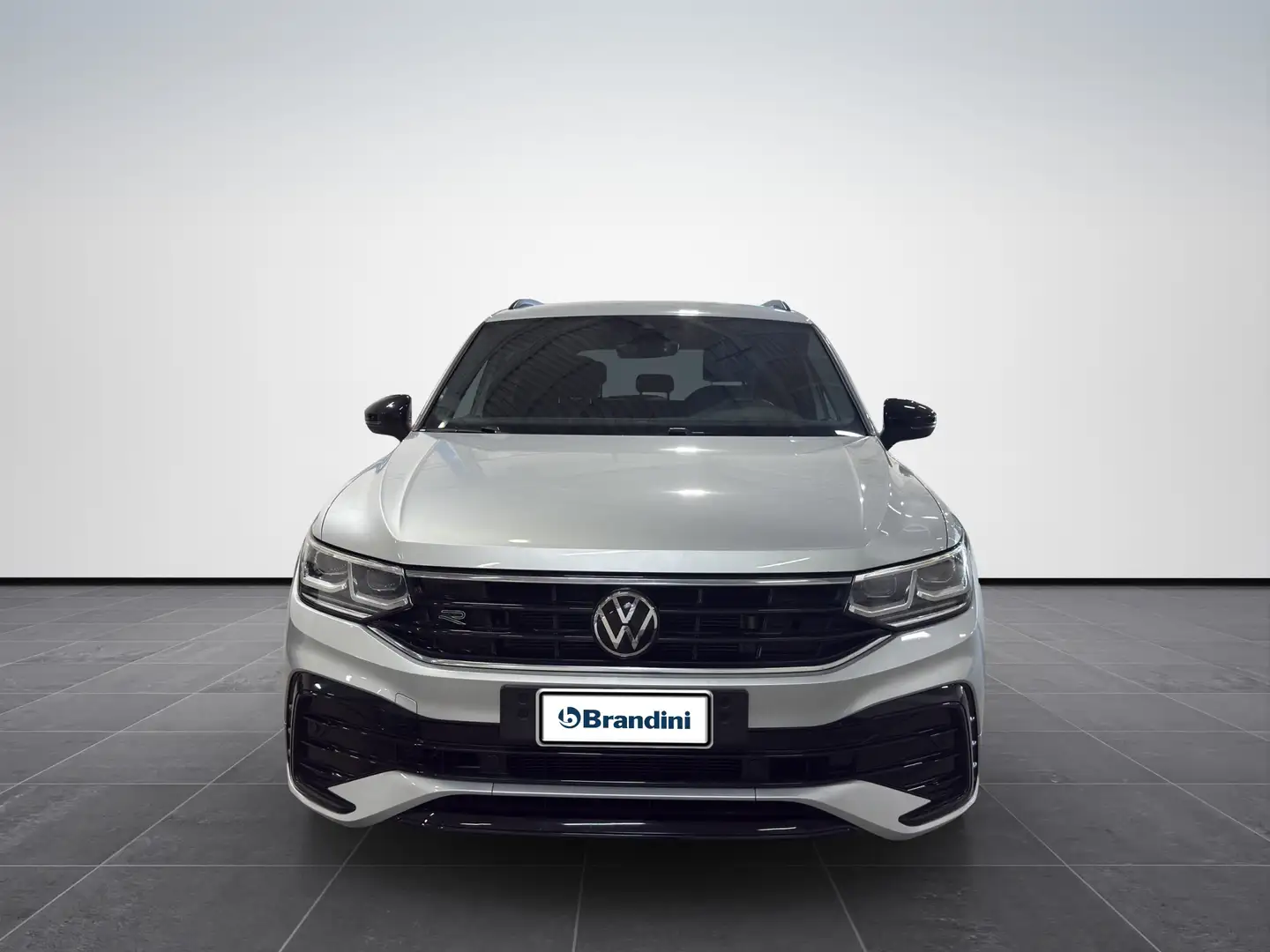 Volkswagen Tiguan 2.0 TDI 150 CV SCR DSG R-Line Gris - 2