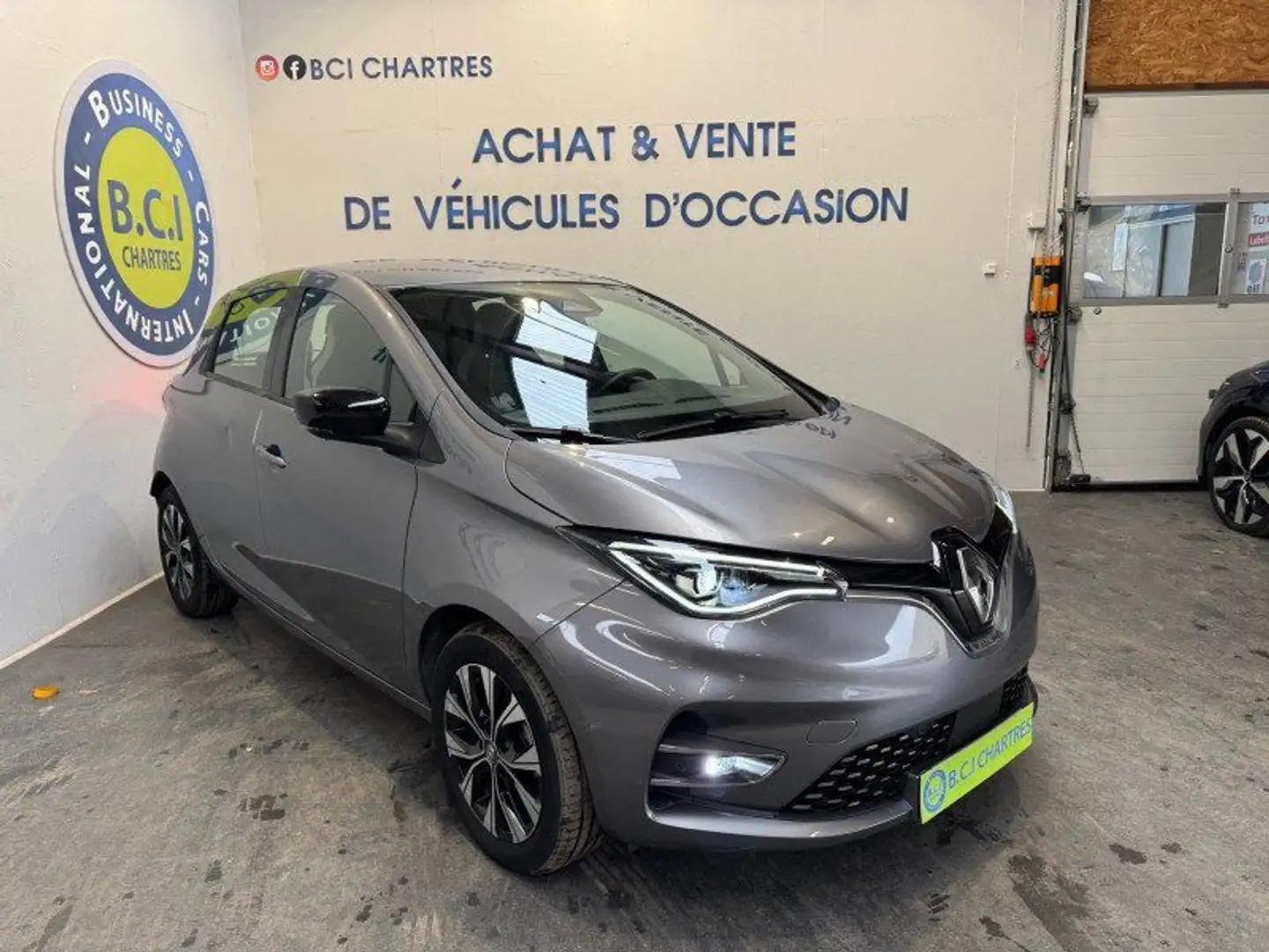 Renault ZOE E-TECH EVOLUTION CHARGE NORMALE R110 ACHAT INTEGRAL - 22 Gris - 2