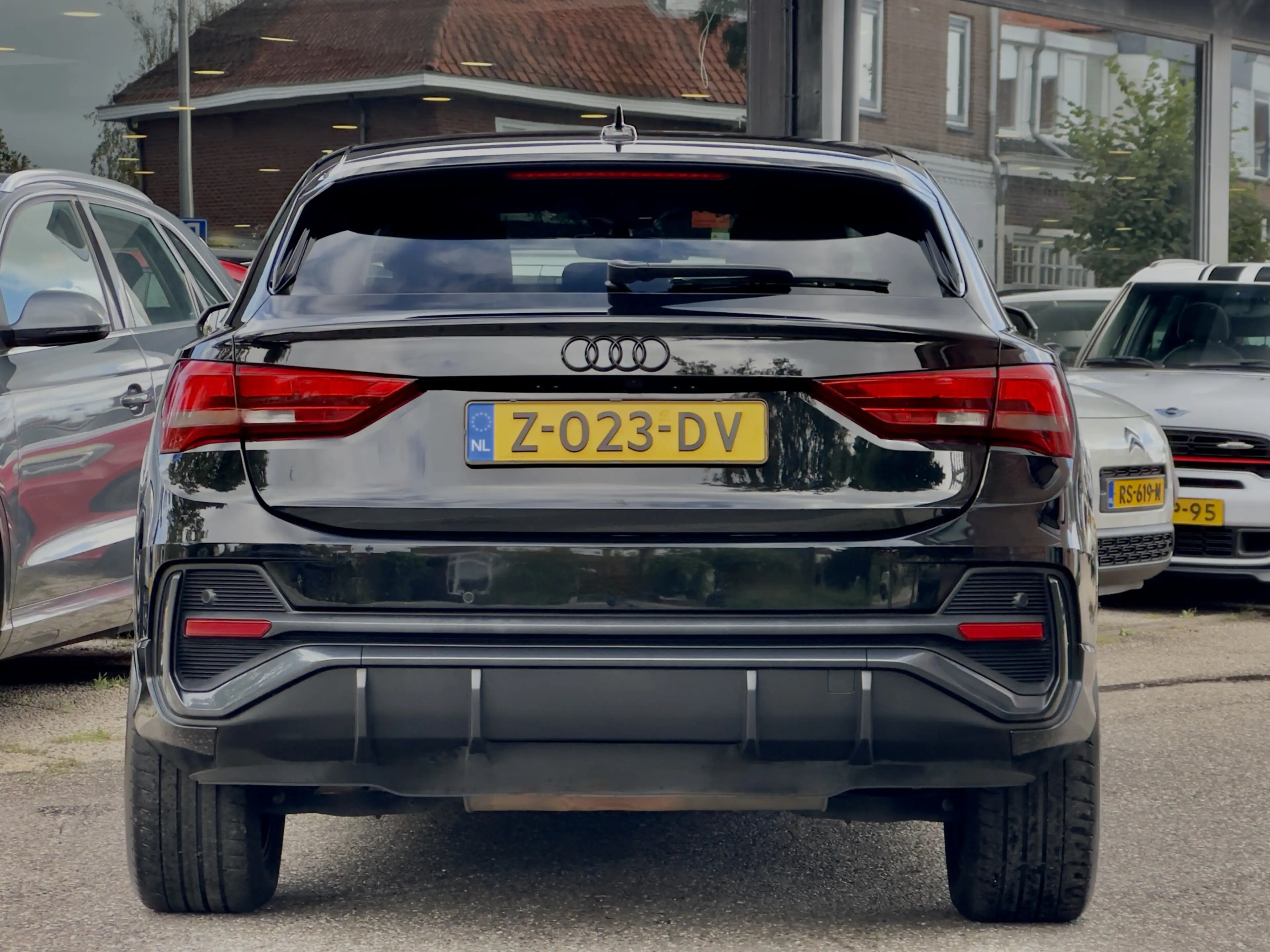 Audi Q3 Sportback 45 TFSI e AUT6 EDITION APPLE-CARPLAY DIG — photo 8