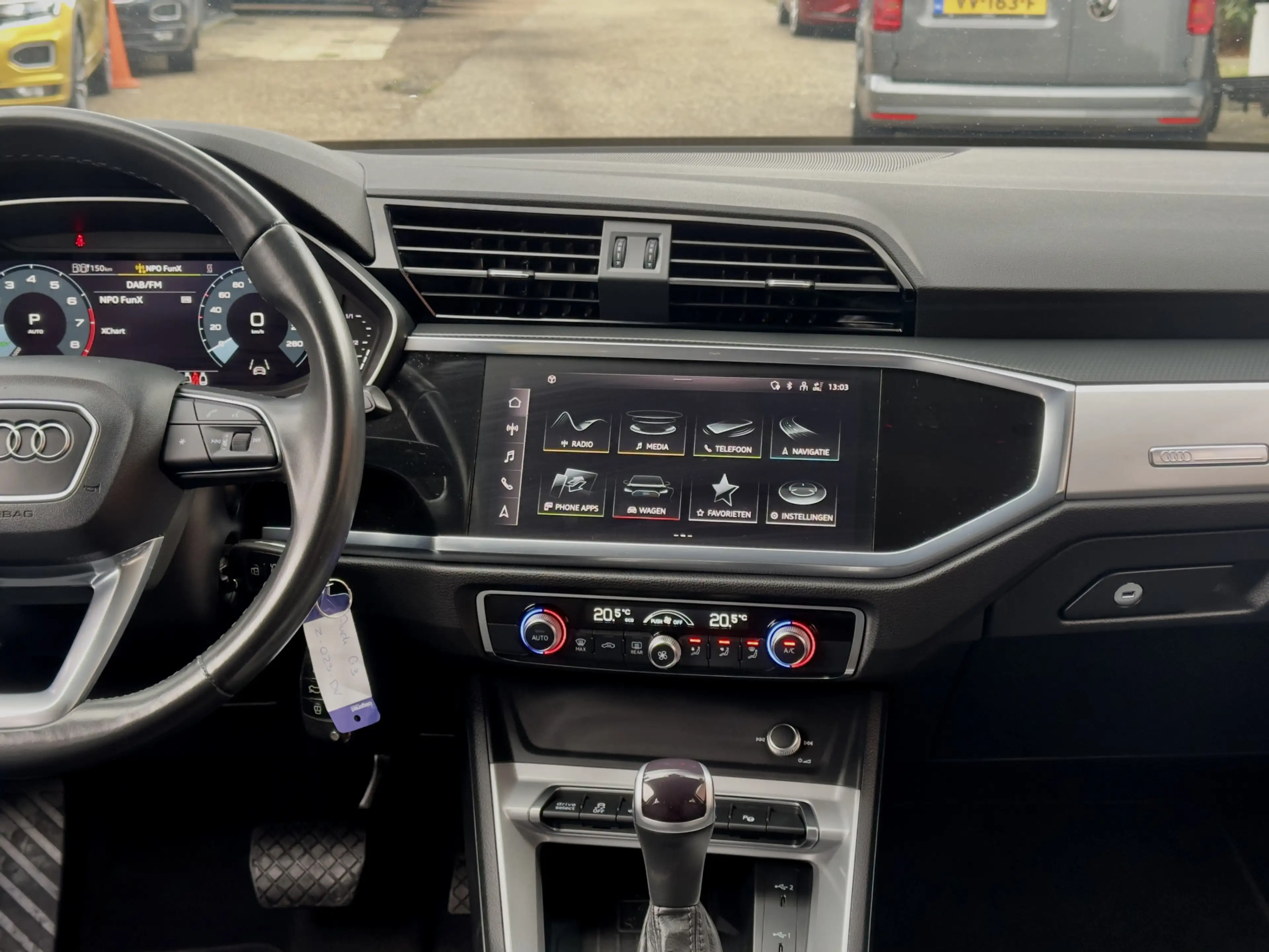 Audi Q3 Sportback 45 TFSI e AUT6 EDITION APPLE-CARPLAY DIG — photo 7
