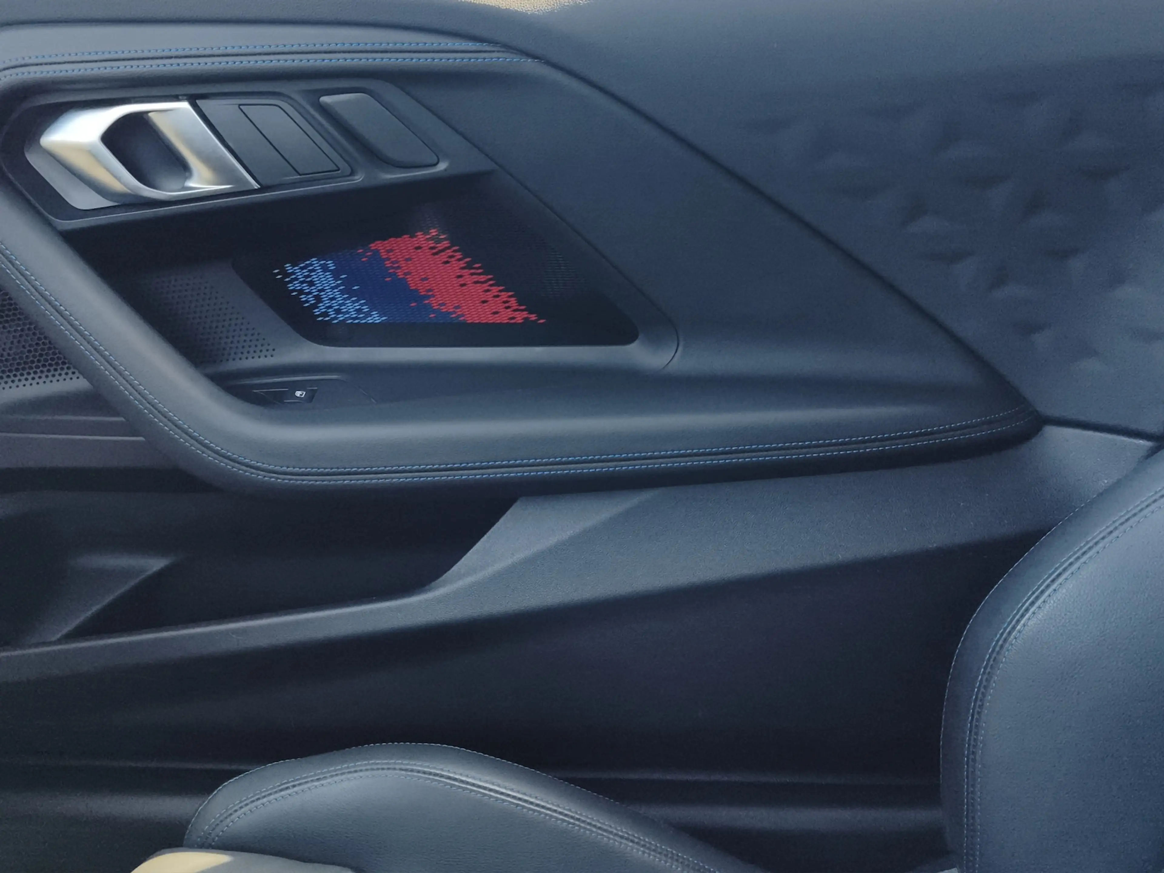 BMW M2 Coupe H&K Sound Leder Live Cockpit HUD — photo 13