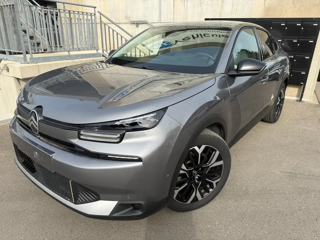 Citroen C4 X 2025 из Европы — купить под ключ