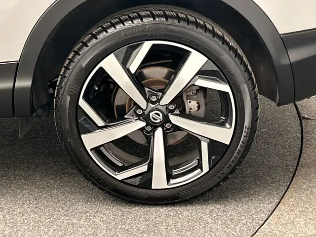 Nissan Qashqai view 18