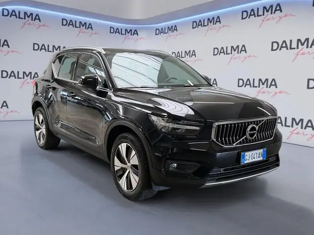 Volvo XC40 view 7