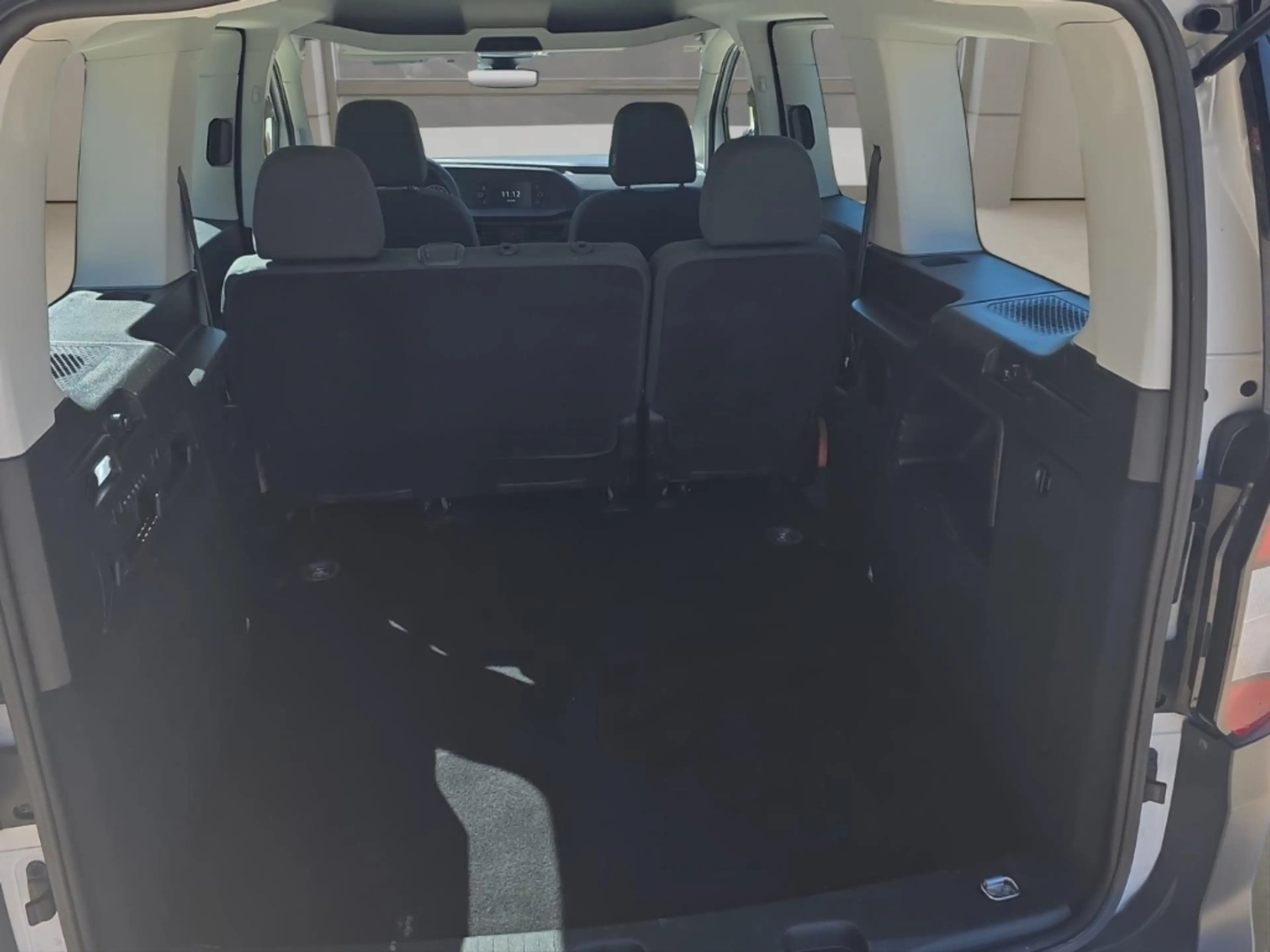 Volkswagen Caddy Maxi 2.0 TDI, Klima,Tempomat, AHK, DAB Radio — photo 12
