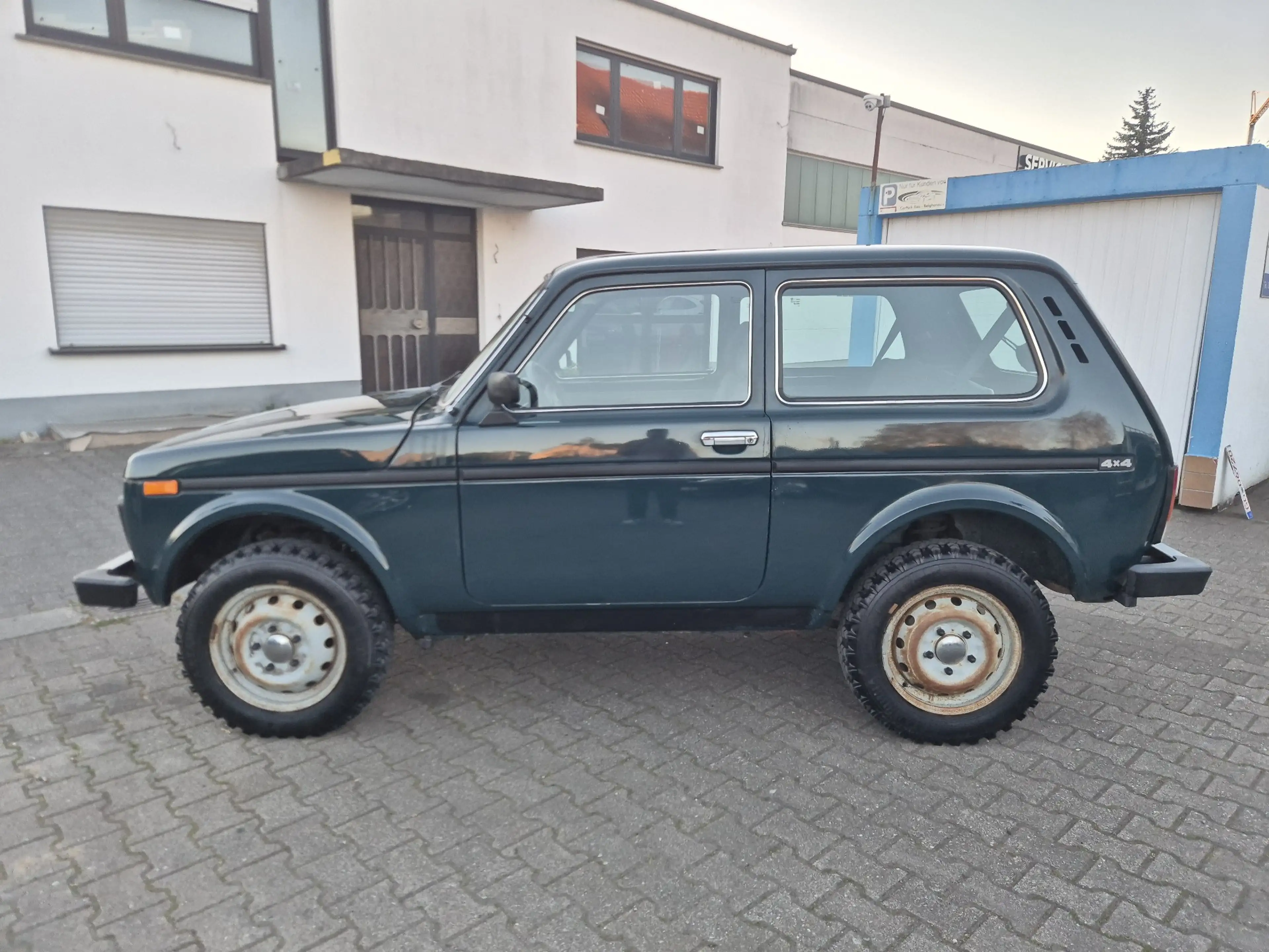Lada Niva Only **nur 17 Tkm/AHK** — photo 6